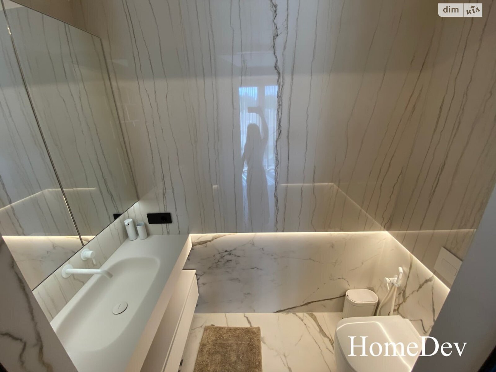 четырехкомнатная квартира в Днепре, район Парк Шевченко, на ул. Донцова Дмитрия 3 в аренду на долгий срок помесячно фото 1 четырехкомнатная квартира в Днепре, район Парк Шевченко, на ул. Донцова Дмитрия 3 в аренду на долгий срок помесячно фото 1