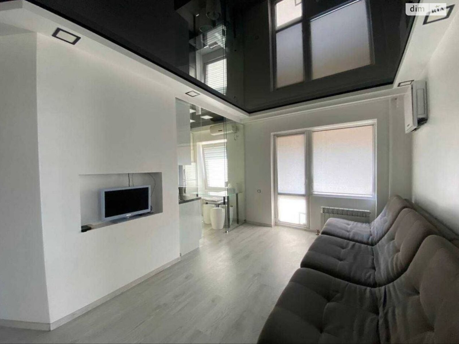 двухкомнатная квартира в Днепре, район Парк Шевченко, на ул. Донцова Дмитрия 7 в аренду на долгий срок помесячно фото 1 двухкомнатная квартира в Днепре, район Парк Шевченко, на ул. Донцова Дмитрия 7 в аренду на долгий срок помесячно фото 1