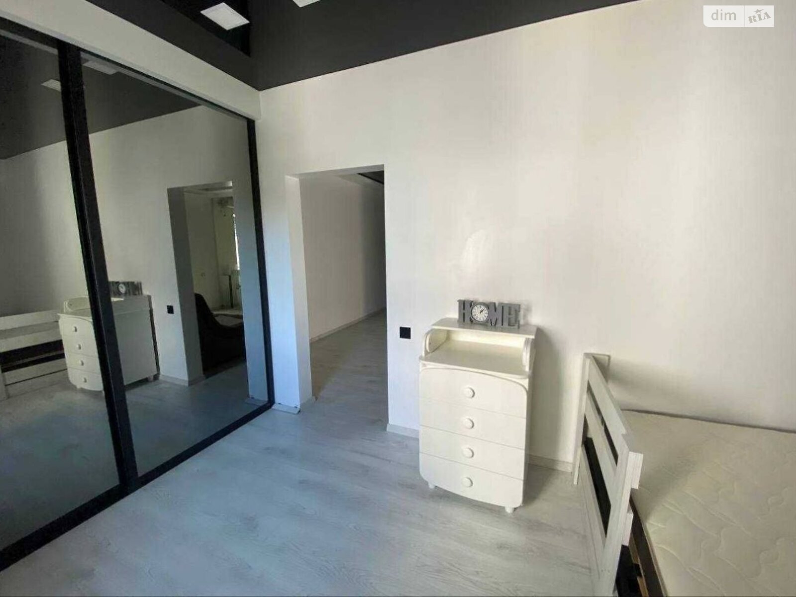 двухкомнатная квартира в Днепре, район Парк Шевченко, на ул. Донцова Дмитрия 7 в аренду на долгий срок помесячно фото 1 двухкомнатная квартира в Днепре, район Парк Шевченко, на ул. Донцова Дмитрия 7 в аренду на долгий срок помесячно фото 1