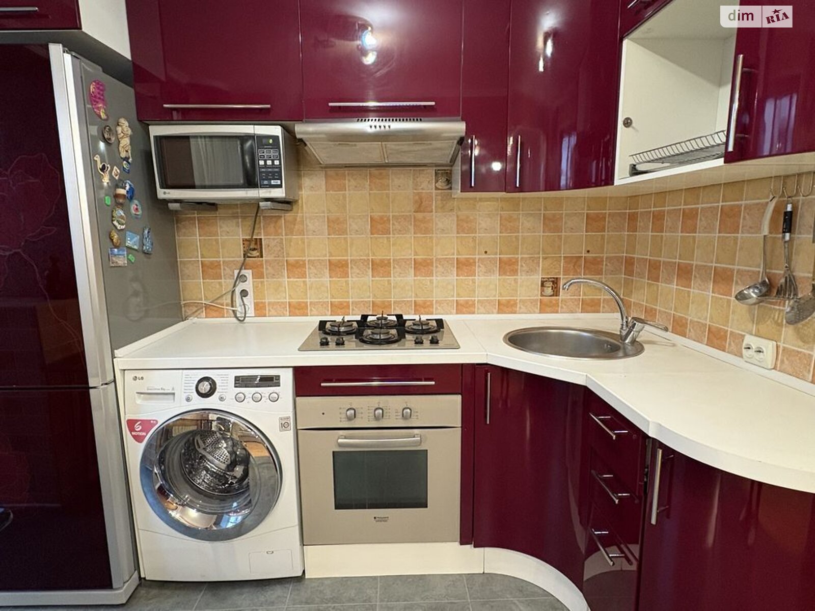 однокомнатная квартира в Днепре, район Парк Шевченко, на ул. Донцова Дмитрия в аренду на долгий срок помесячно фото 1 однокомнатная квартира в Днепре, район Парк Шевченко, на ул. Донцова Дмитрия в аренду на долгий срок помесячно фото 1