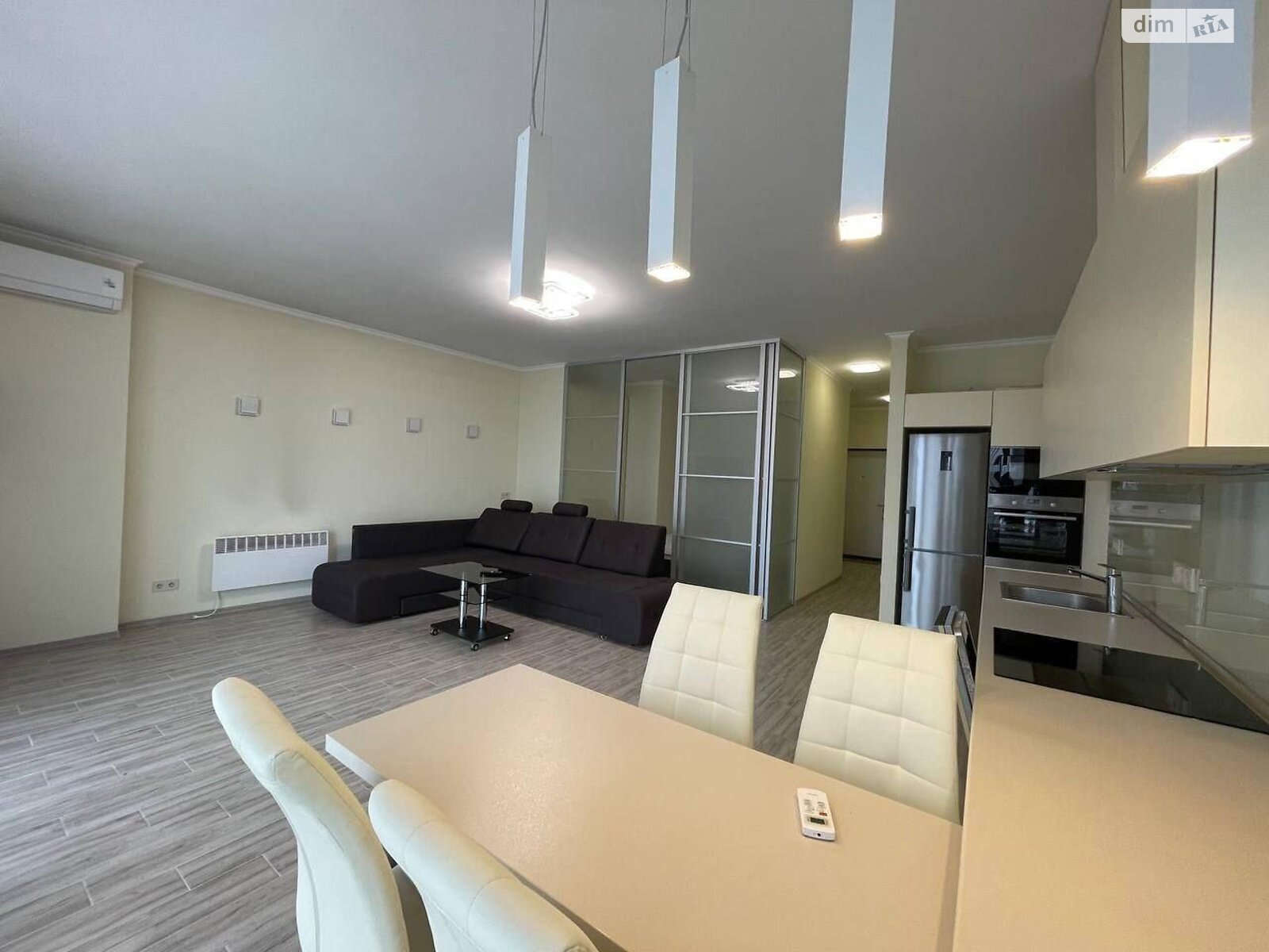 двухкомнатная квартира в Днепре, район Парк Шевченко, на ул. Вернадского Владимира 29К в аренду на долгий срок помесячно фото 1 двухкомнатная квартира в Днепре, район Парк Шевченко, на ул. Вернадского Владимира 29К в аренду на долгий срок помесячно фото 1