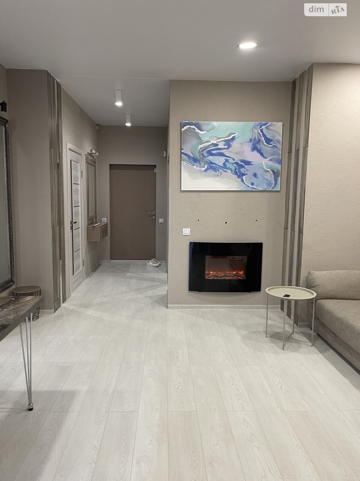 трехкомнатная квартира в Днепре, район Парк Шевченко, на ул. Вернадского Владимира 29К в аренду на долгий срок помесячно фото 1 трехкомнатная квартира в Днепре, район Парк Шевченко, на ул. Вернадского Владимира 29К в аренду на долгий срок помесячно фото 1