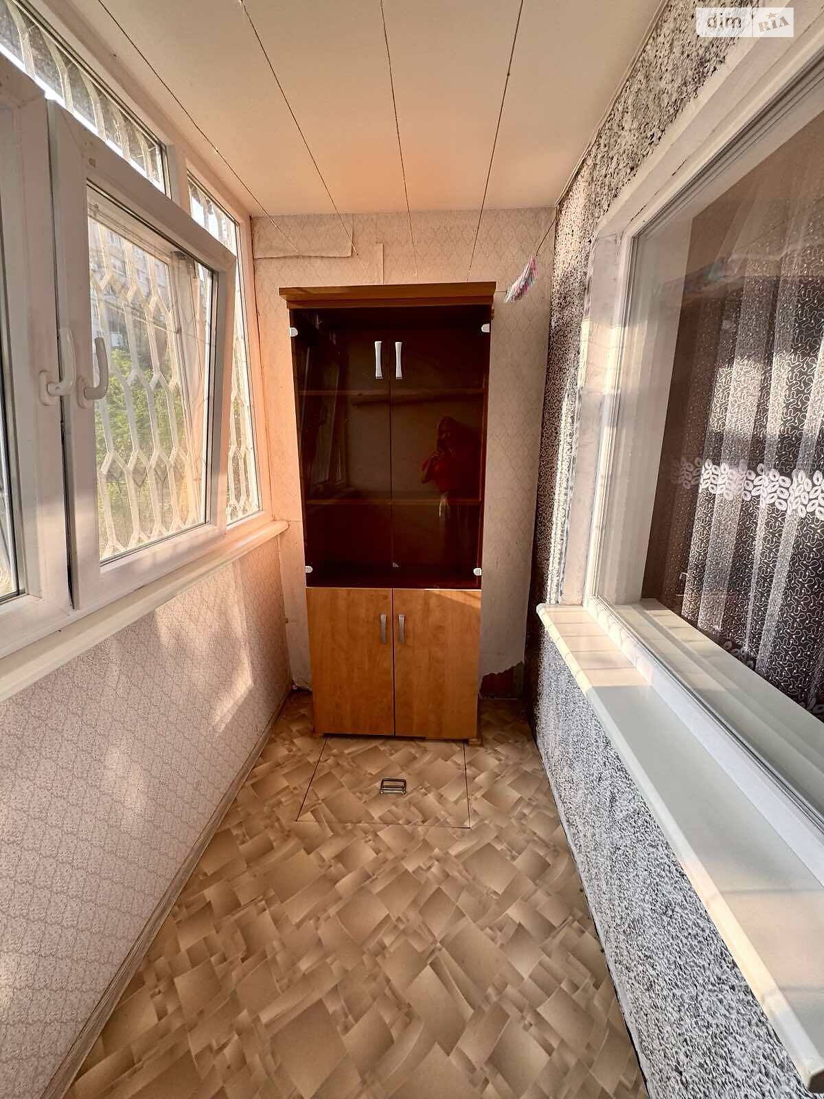 двокімнатна квартира з меблями в Дніпрі, район Перемога-1, на вул. Набережна Перемоги 60 в довготривалу оренду помісячно фото 1 двокімнатна квартира з меблями в Дніпрі, район Перемога-1, на вул. Набережна Перемоги 60 в довготривалу оренду помісячно фото 1