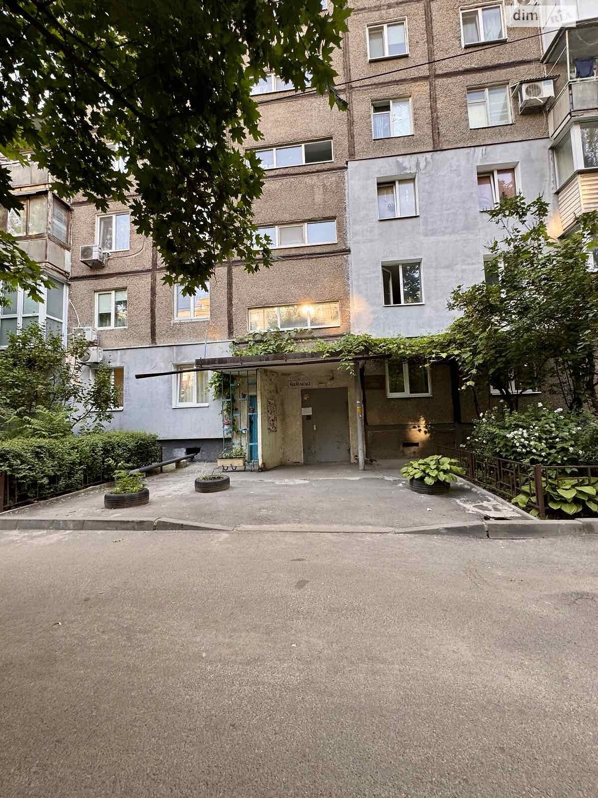 двокімнатна квартира з меблями в Дніпрі, район Перемога-1, на вул. Набережна Перемоги 60 в довготривалу оренду помісячно фото 1 двокімнатна квартира з меблями в Дніпрі, район Перемога-1, на вул. Набережна Перемоги 60 в довготривалу оренду помісячно фото 1