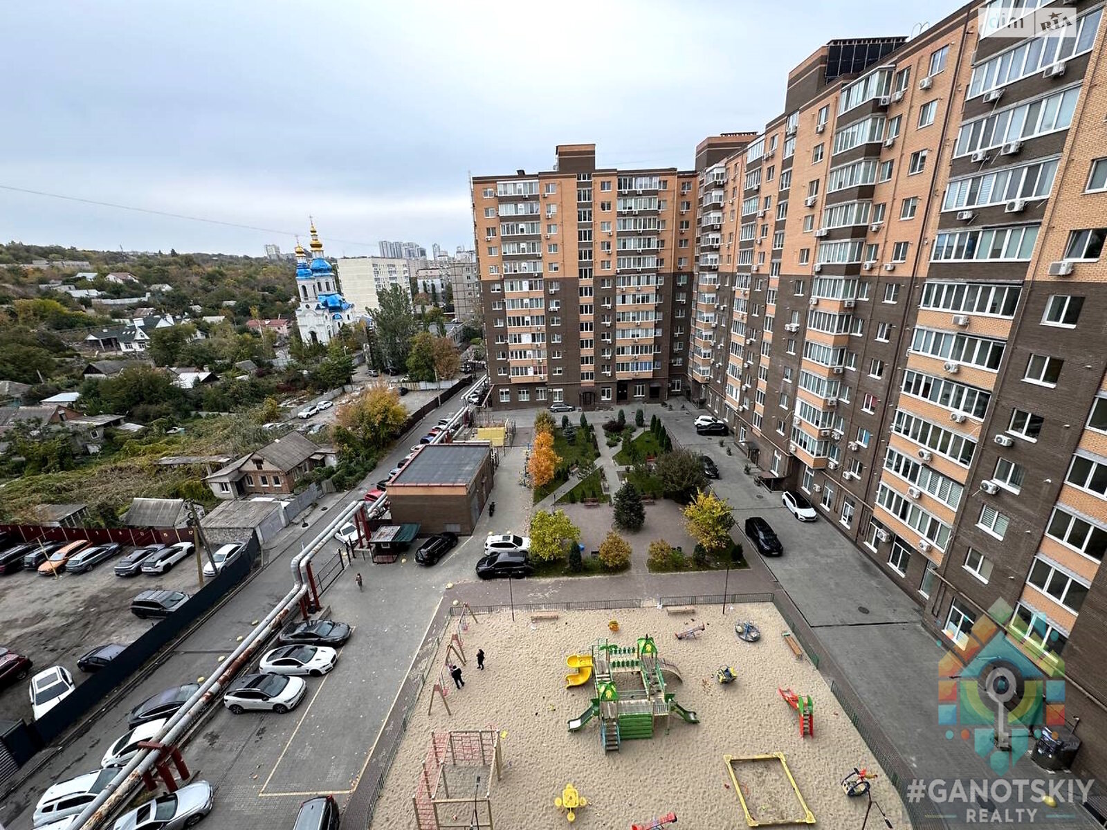 чотирикімнатна квартира в Дніпрі, район Перемога-1, на вул. Набережна Перемоги 62 в довготривалу оренду помісячно фото 1 чотирикімнатна квартира в Дніпрі, район Перемога-1, на вул. Набережна Перемоги 62 в довготривалу оренду помісячно фото 1