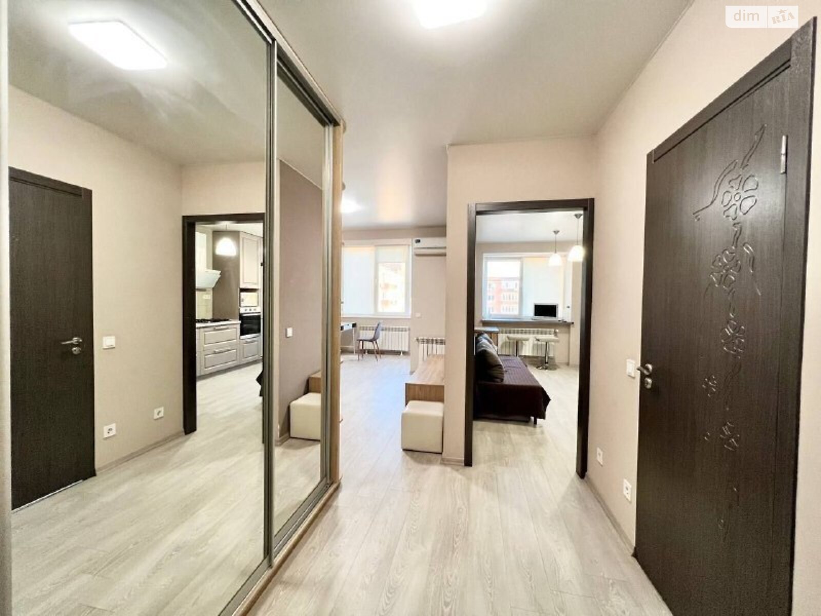 двухкомнатная квартира в Днепре, район Победа-1, на ул. Набережная Победы 62А в аренду на долгий срок помесячно фото 1