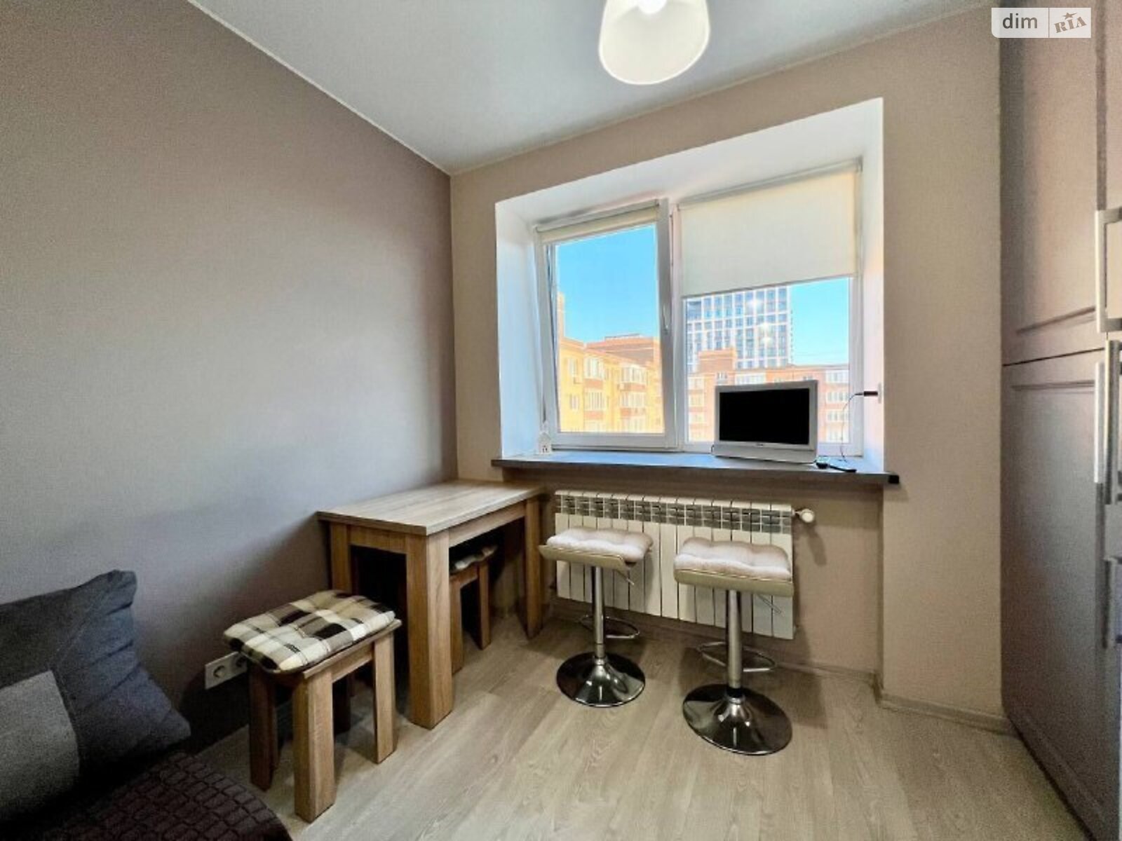 двухкомнатная квартира в Днепре, район Победа-1, на ул. Набережная Победы 62А в аренду на долгий срок помесячно фото 1