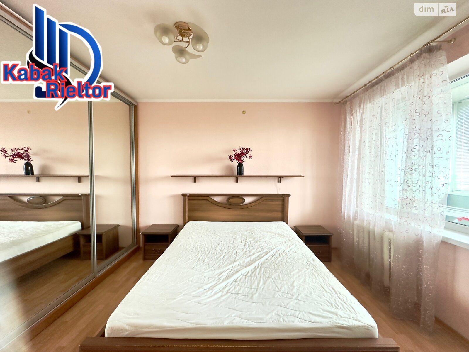 трикімнатна квартира в Дніпрі, район Перемога-2, на вул. Набережна Перемоги 78 в довготривалу оренду помісячно фото 1 трикімнатна квартира в Дніпрі, район Перемога-2, на вул. Набережна Перемоги 78 в довготривалу оренду помісячно фото 1