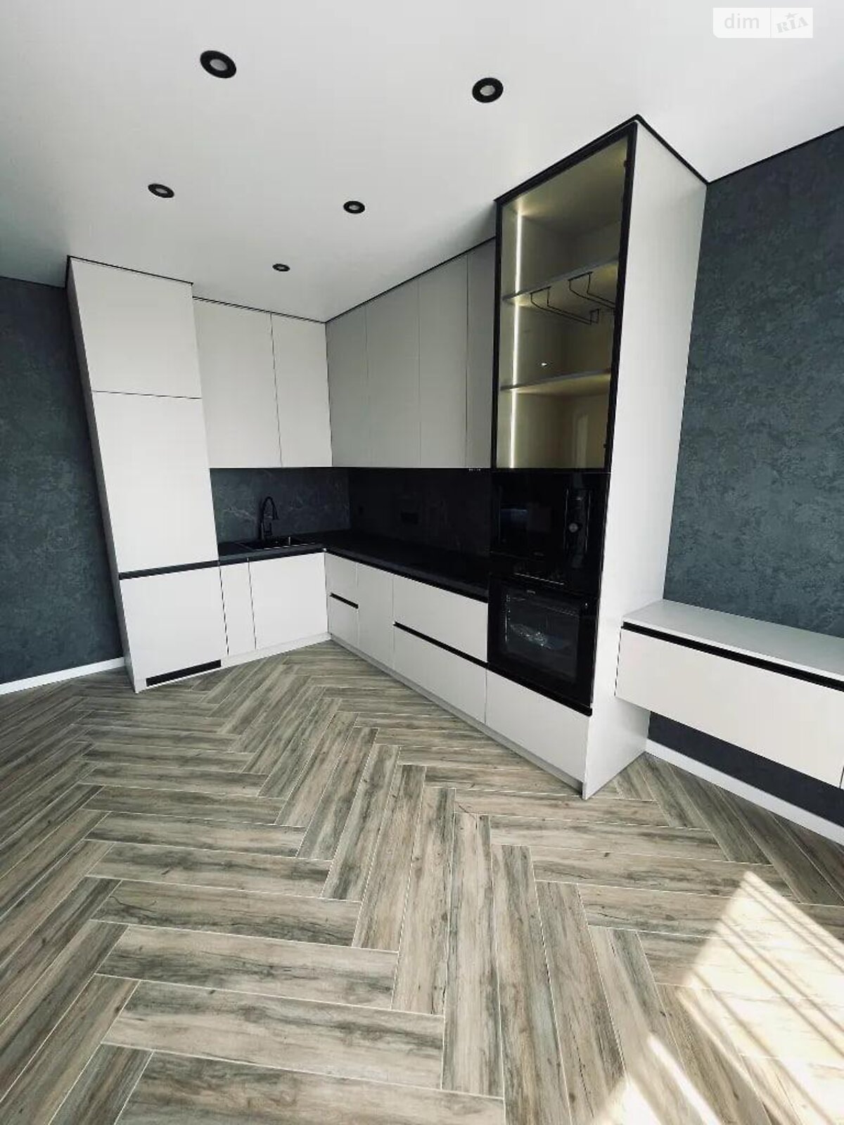 двухкомнатная квартира в Днепре, район Победа-4, на ул. Космическая 5 в аренду на долгий срок помесячно фото 1