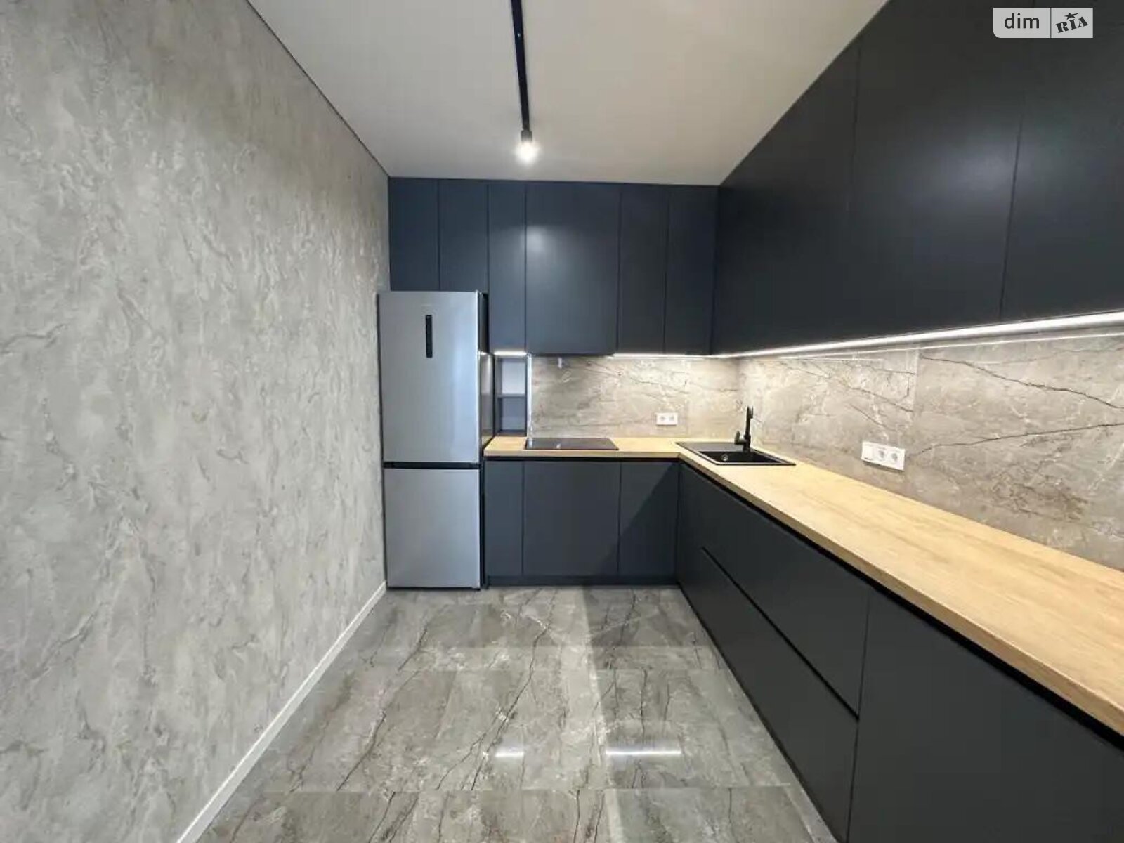 однокомнатная квартира в Днепре, район Победа-4, на ул. Космическая 5 в аренду на долгий срок помесячно фото 1