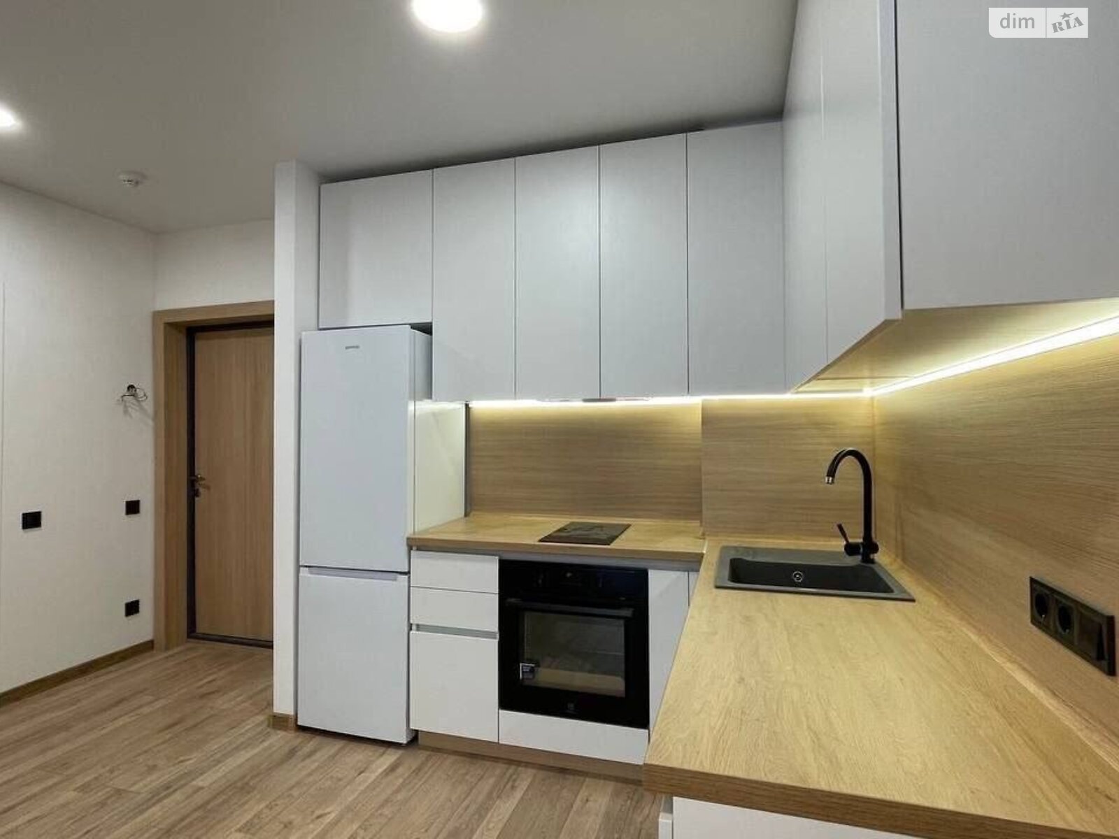 двухкомнатная квартира в Днепре, район Победа-4, на ул. Космическая 5 в аренду на долгий срок помесячно фото 1