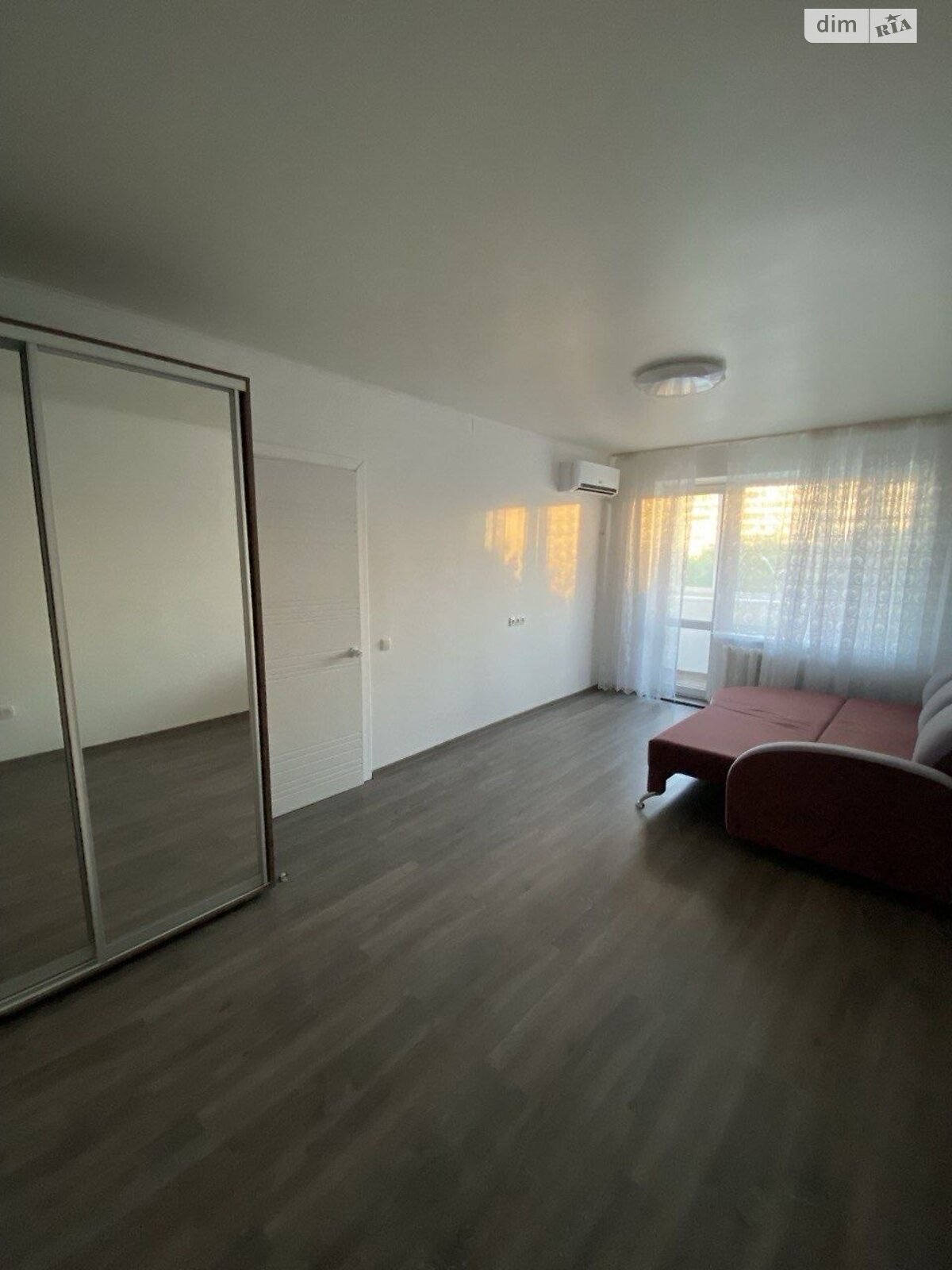 однокомнатная квартира в Днепре, район Победа-4, на бул. Славы 12 в аренду на долгий срок помесячно фото 1