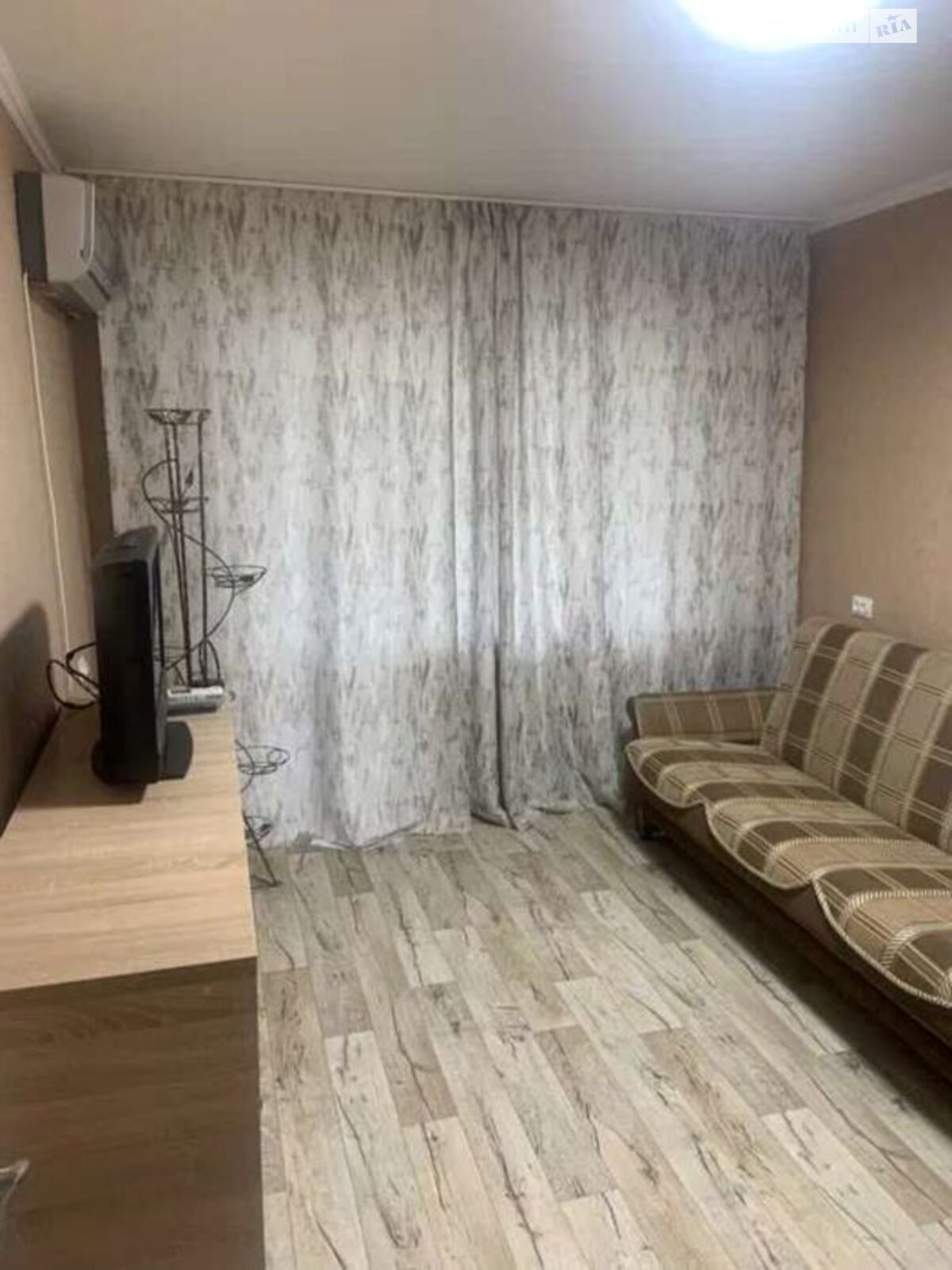 двухкомнатная квартира в Днепре, район Победа-5, на ул. Дорошенко Петра гетмана 12 в аренду на долгий срок помесячно фото 1 двухкомнатная квартира в Днепре, район Победа-5, на ул. Дорошенко Петра гетмана 12 в аренду на долгий срок помесячно фото 1
