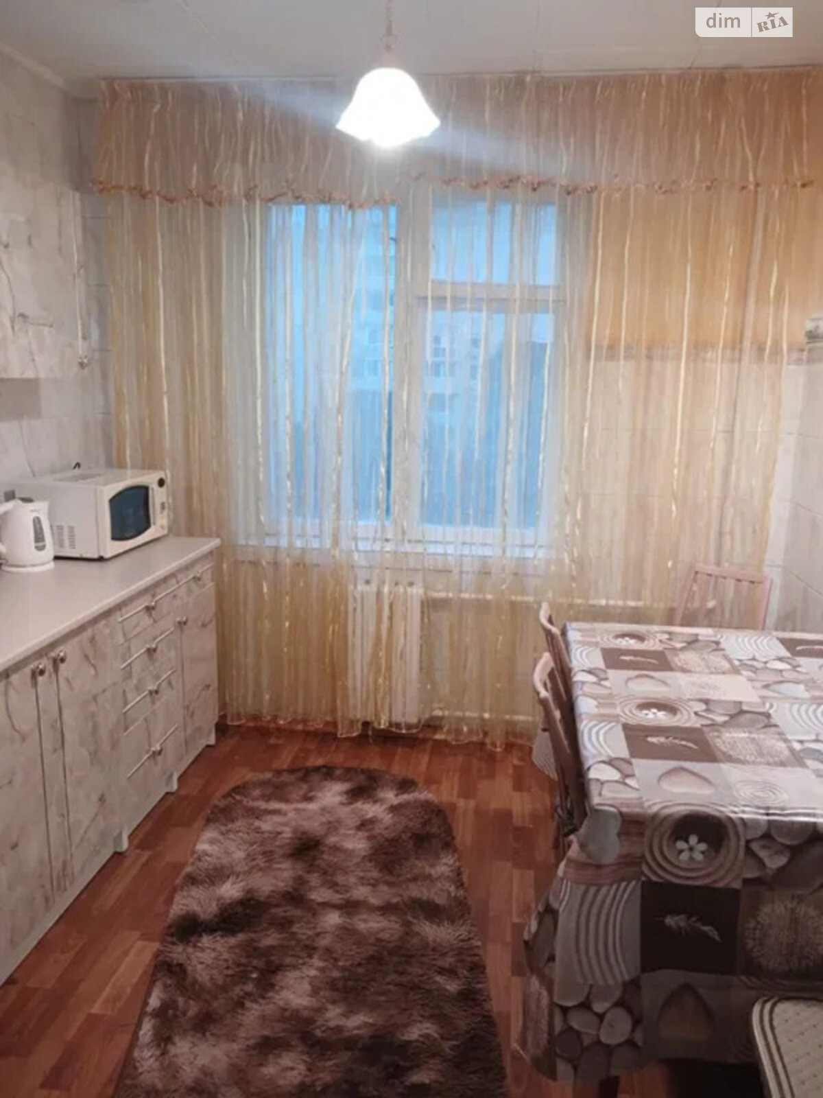 трехкомнатная квартира в Днепре, район Победа-5, на просп. Героев в аренду на долгий срок помесячно фото 1 трехкомнатная квартира в Днепре, район Победа-5, на просп. Героев в аренду на долгий срок помесячно фото 1