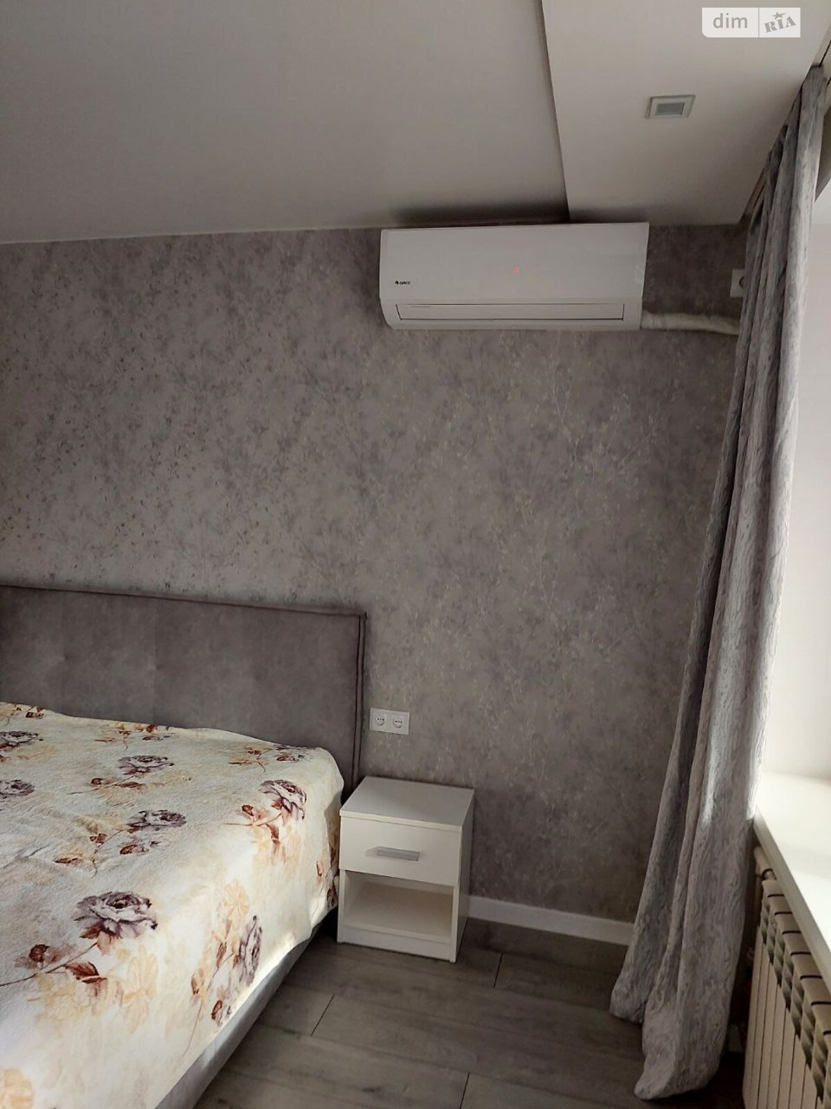 трикімнатна квартира в Дніпрі, район Перемога-5, на просп. Героїв 3 в довготривалу оренду помісячно фото 1 трикімнатна квартира в Дніпрі, район Перемога-5, на просп. Героїв 3 в довготривалу оренду помісячно фото 1