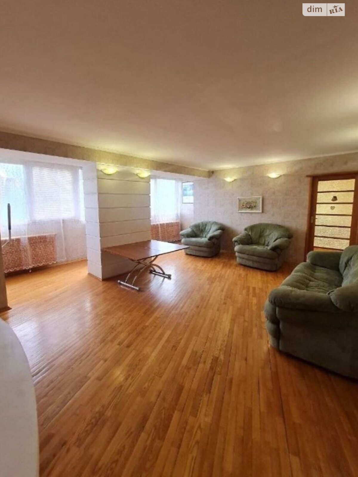 трехкомнатная квартира в Днепре, район Победа-5, на просп. Героев 17 в аренду на долгий срок помесячно фото 1