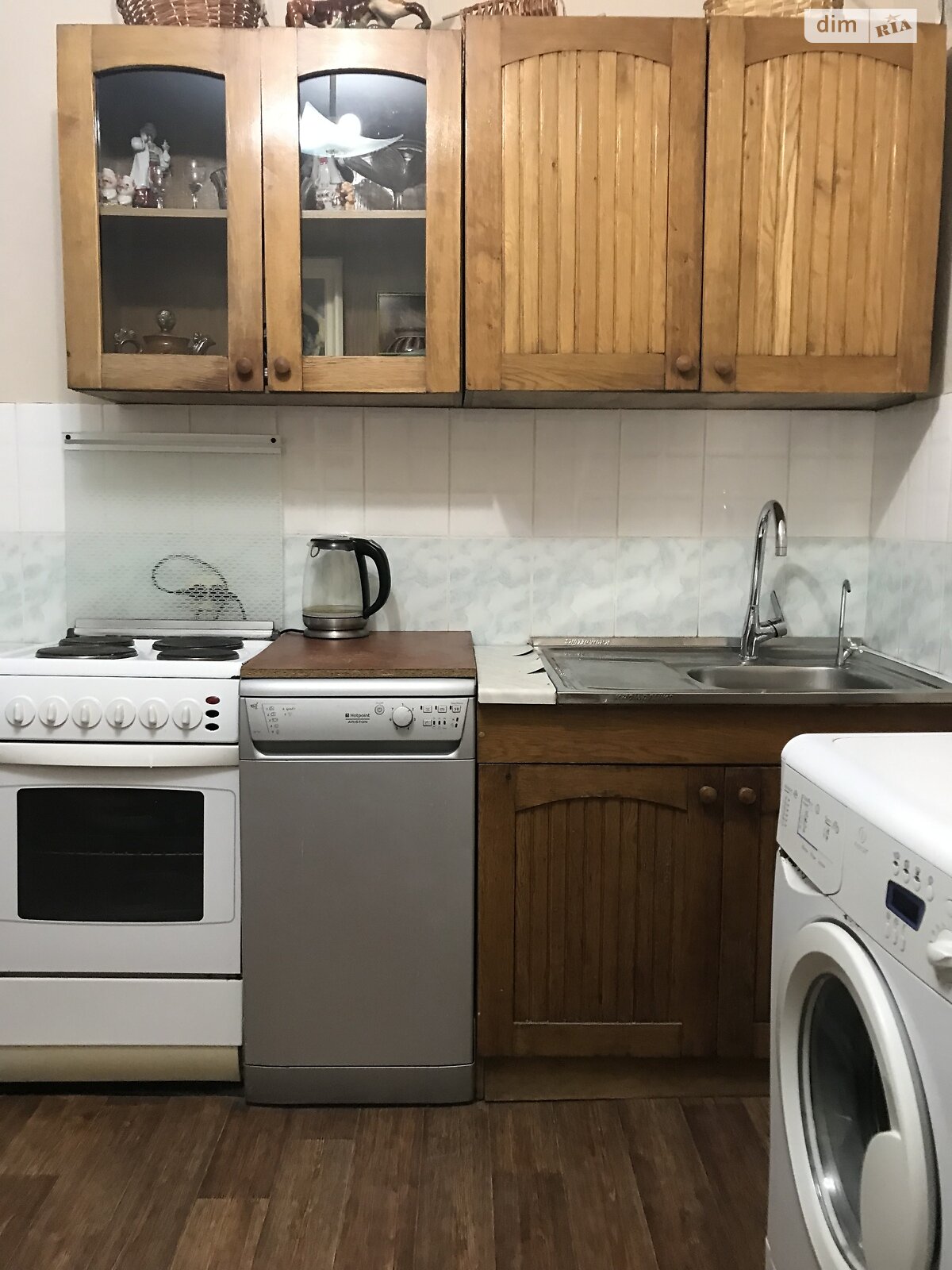 двокімнатна квартира в Дніпрі, район Перемога-5, на бул. Слави 10 в довготривалу оренду помісячно фото 1 двокімнатна квартира в Дніпрі, район Перемога-5, на бул. Слави 10 в довготривалу оренду помісячно фото 1