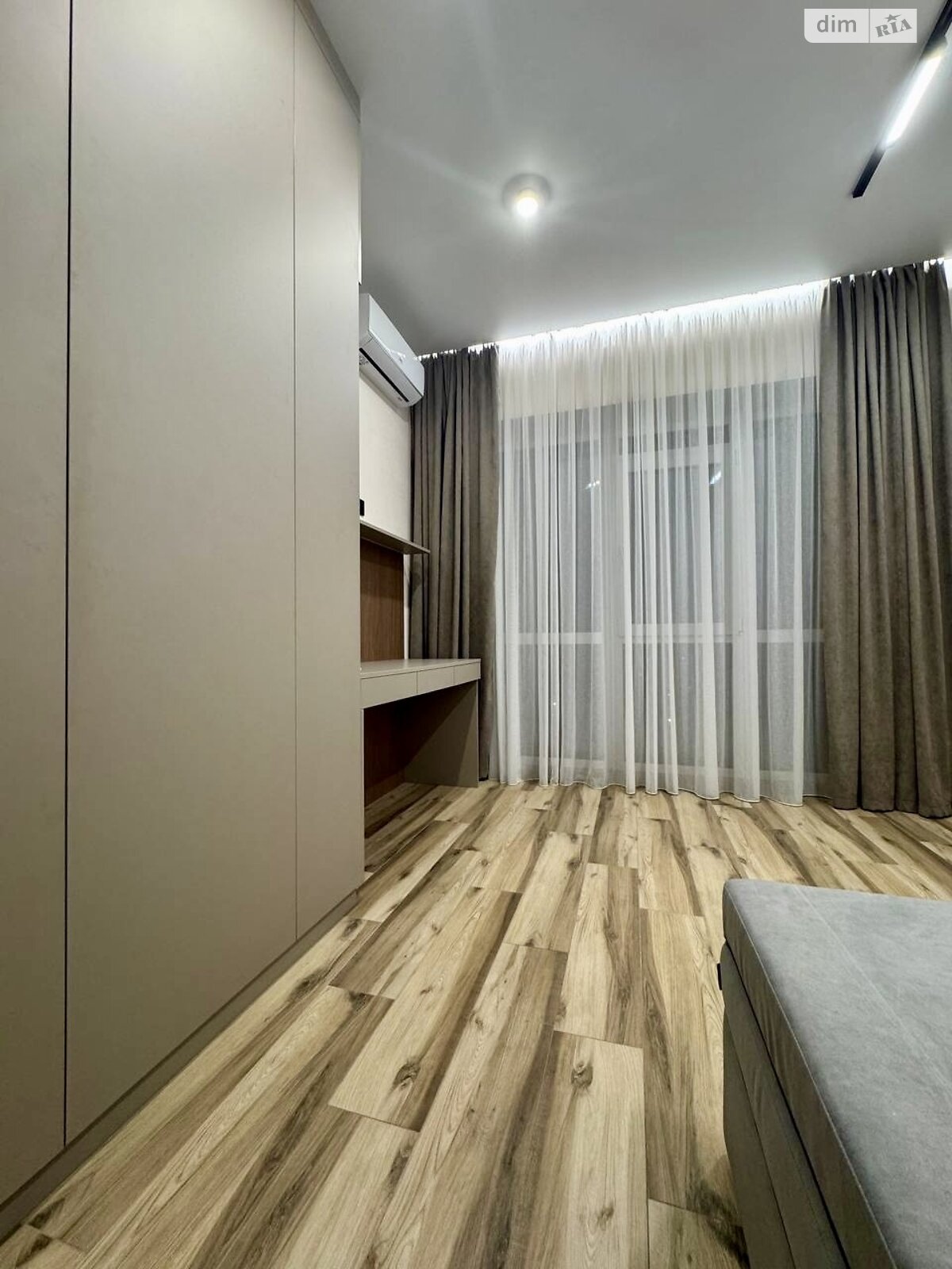 трикімнатна квартира в Дніпрі, район Перемога-6, на пров. Добровольців 23 в довготривалу оренду помісячно фото 1