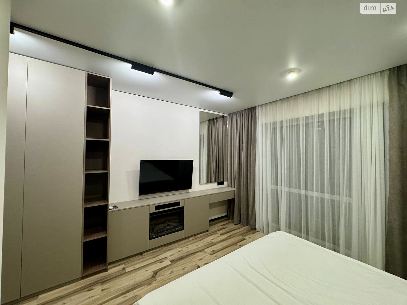 трикімнатна квартира в Дніпрі, район Перемога-6, на пров. Добровольців 23 в довготривалу оренду помісячно фото 1 трикімнатна квартира в Дніпрі, район Перемога-6, на пров. Добровольців 23 в довготривалу оренду помісячно фото 1