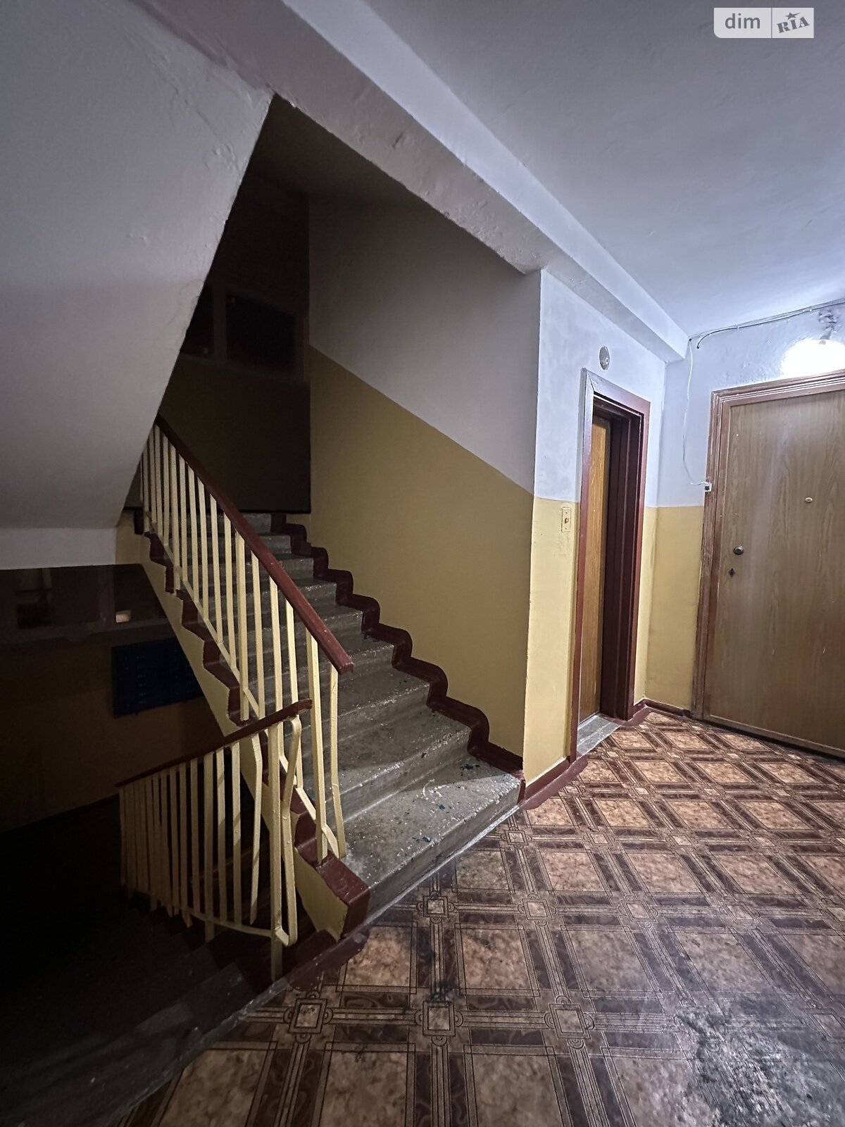 трикімнатна квартира з меблями в Дніпрі, район Перемога-6, на просп. Героїв 46 в довготривалу оренду помісячно фото 1 трикімнатна квартира з меблями в Дніпрі, район Перемога-6, на просп. Героїв 46 в довготривалу оренду помісячно фото 1
