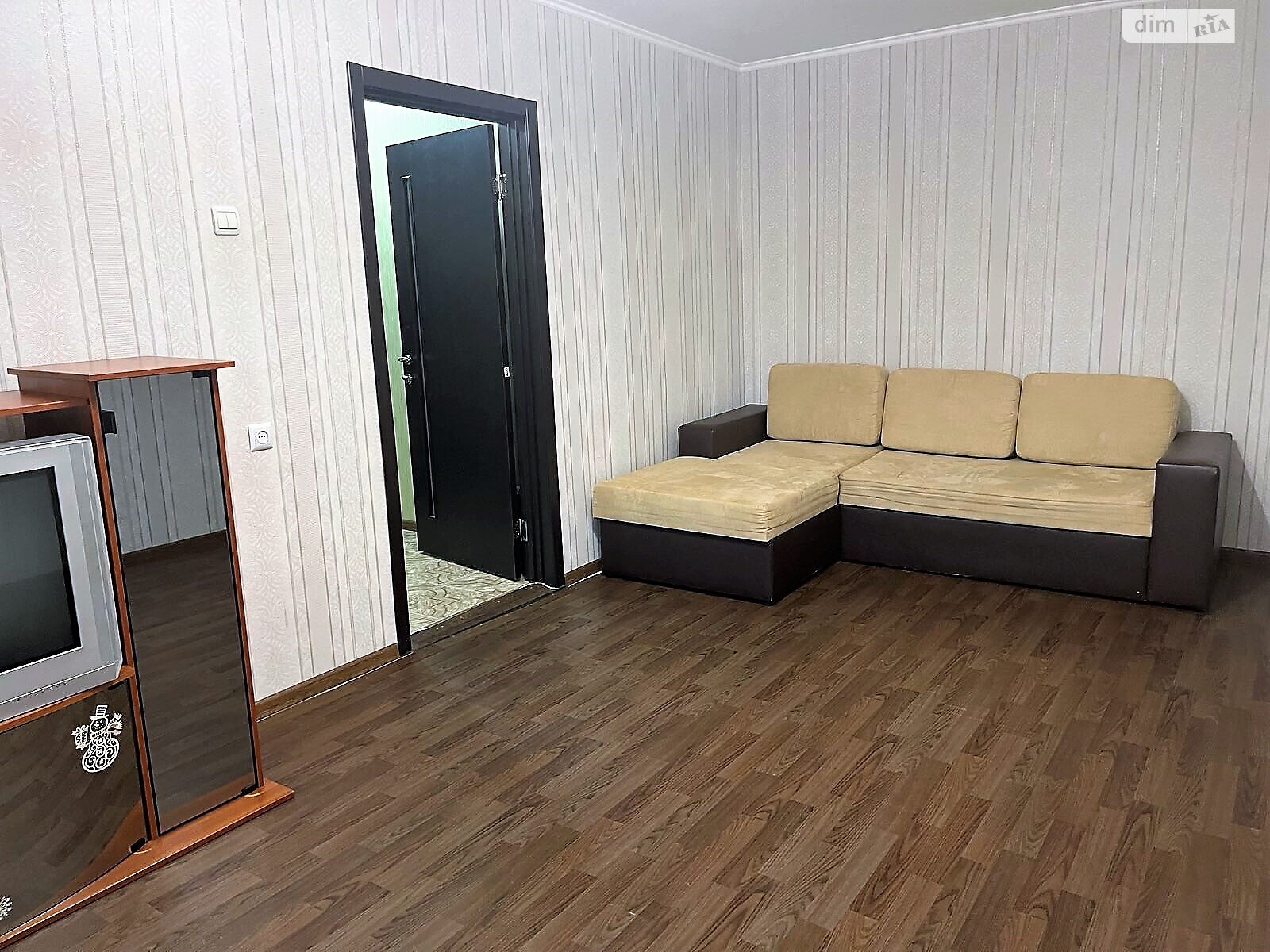 двокімнатна квартира з ремонтом в Дніпрі, район Перемога-6, на вул. Набережна Перемоги 130/1 в довготривалу оренду помісячно фото 1