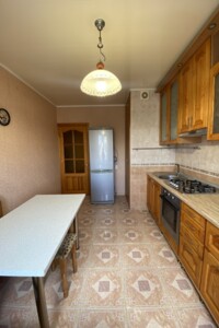 трикімнатна квартира в Дніпрі, район Перемога-6, на вул. Ризоля 3 в довготривалу оренду помісячно фото 2