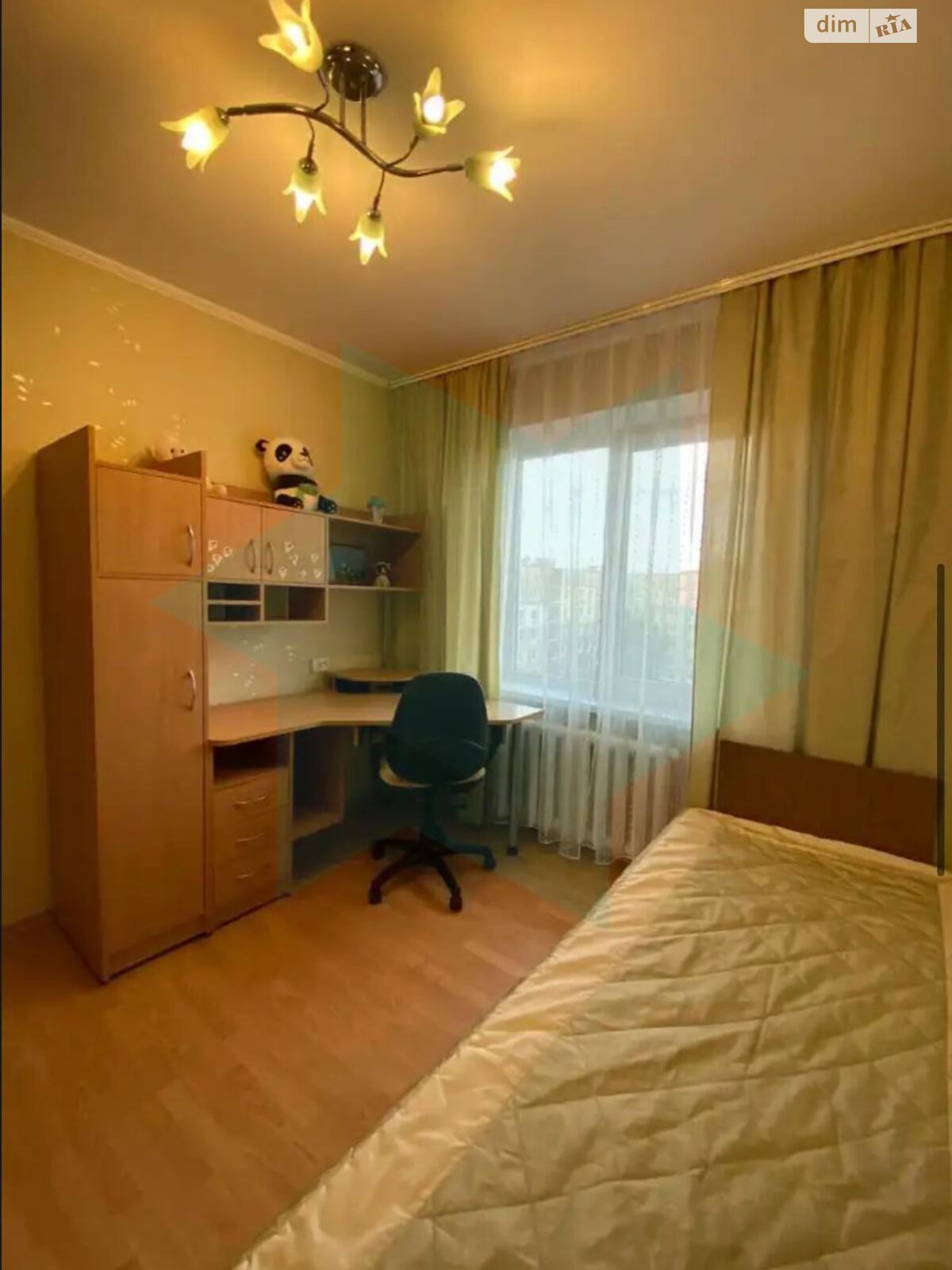 трехкомнатная квартира в Днепре, район Победа-6, на ул. Різоля 3 в аренду на долгий срок помесячно фото 1 трехкомнатная квартира в Днепре, район Победа-6, на ул. Різоля 3 в аренду на долгий срок помесячно фото 1