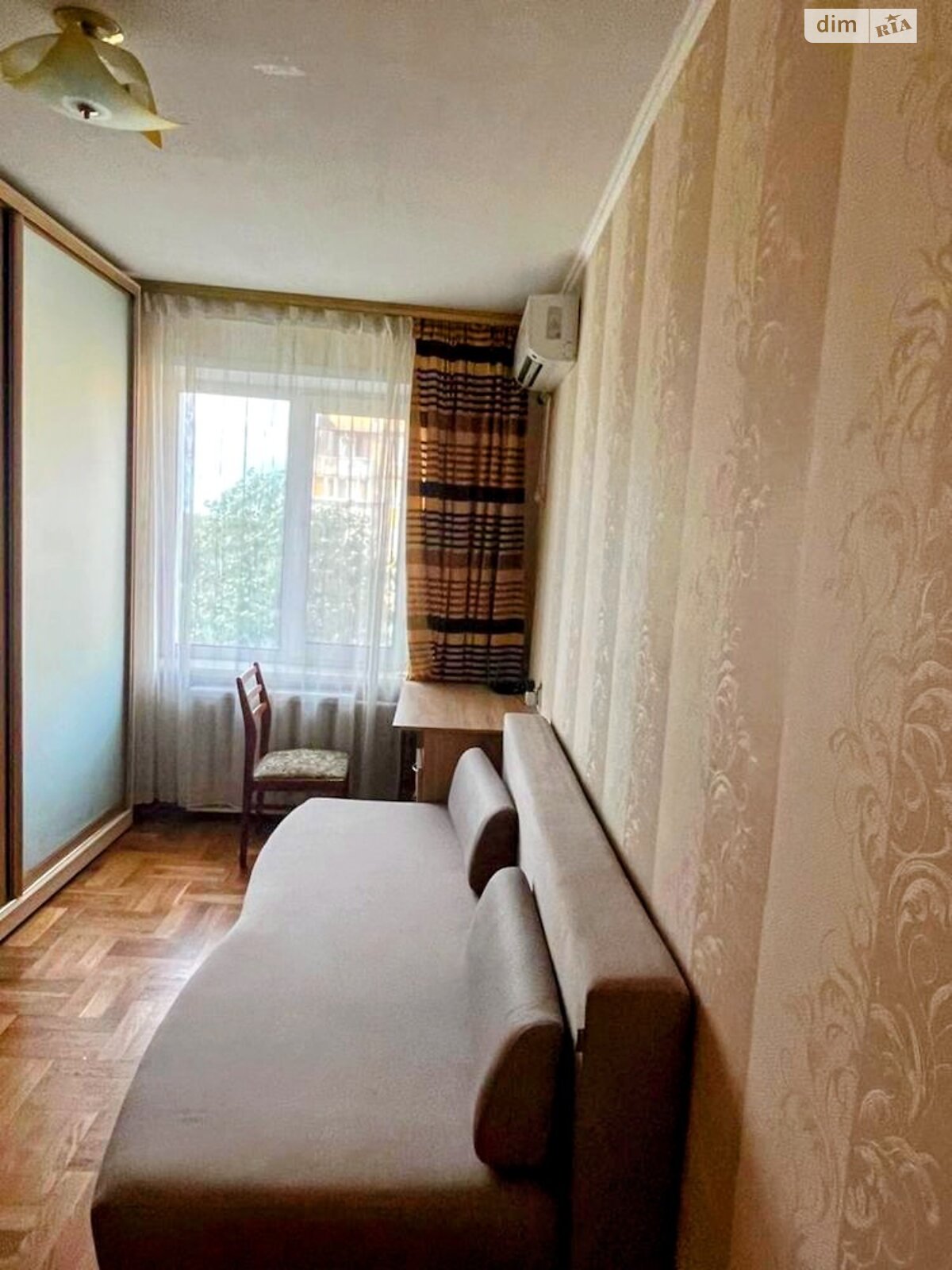 трехкомнатная квартира в Днепре, район Победа-6, на бул. Славы в аренду на долгий срок помесячно фото 1 трехкомнатная квартира в Днепре, район Победа-6, на бул. Славы в аренду на долгий срок помесячно фото 1