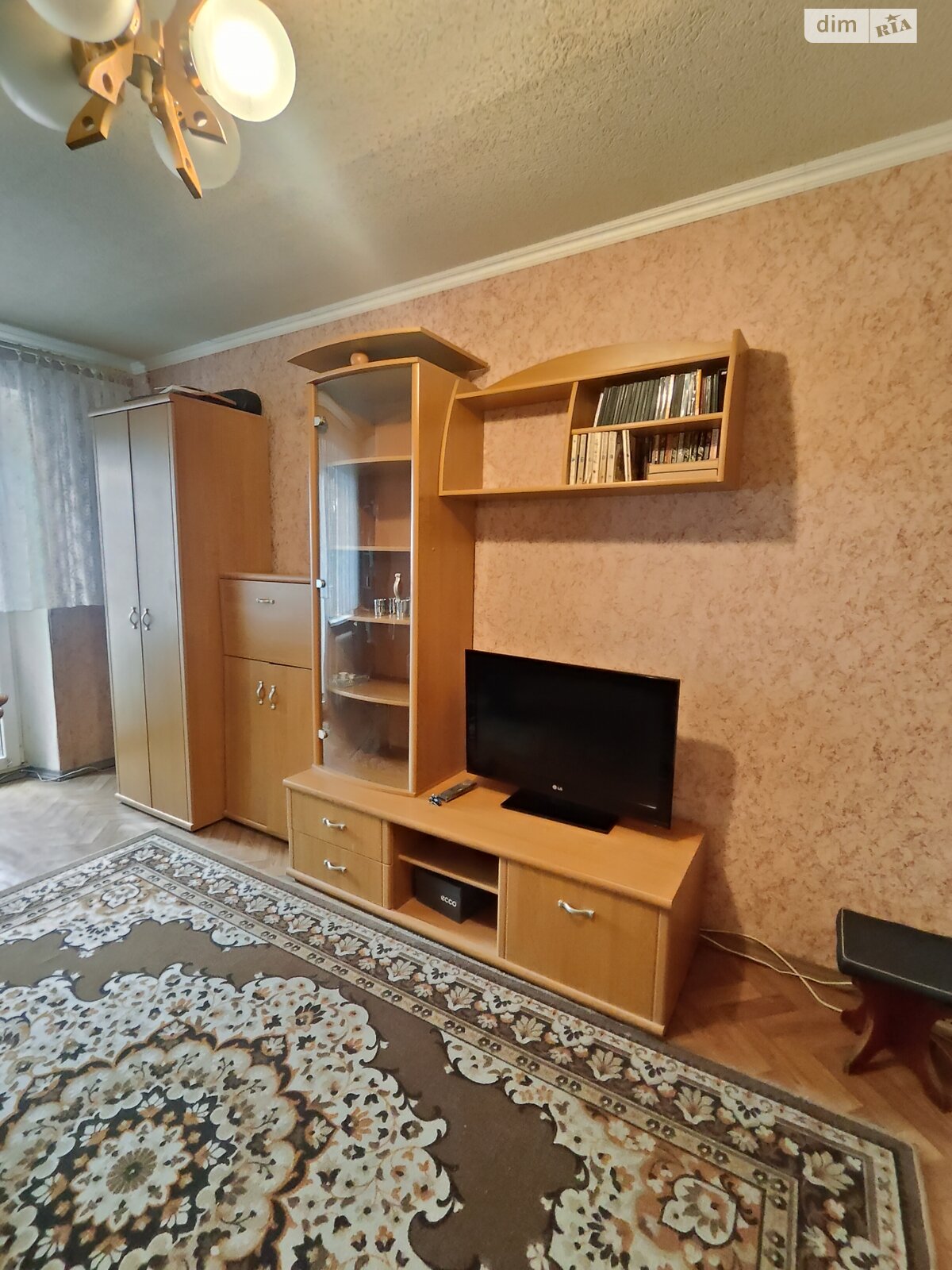 однокомнатная квартира в Днепре, район Подстанция, на ул. Героев Спасателей в аренду на долгий срок помесячно фото 1 однокомнатная квартира в Днепре, район Подстанция, на ул. Героев Спасателей в аренду на долгий срок помесячно фото 1