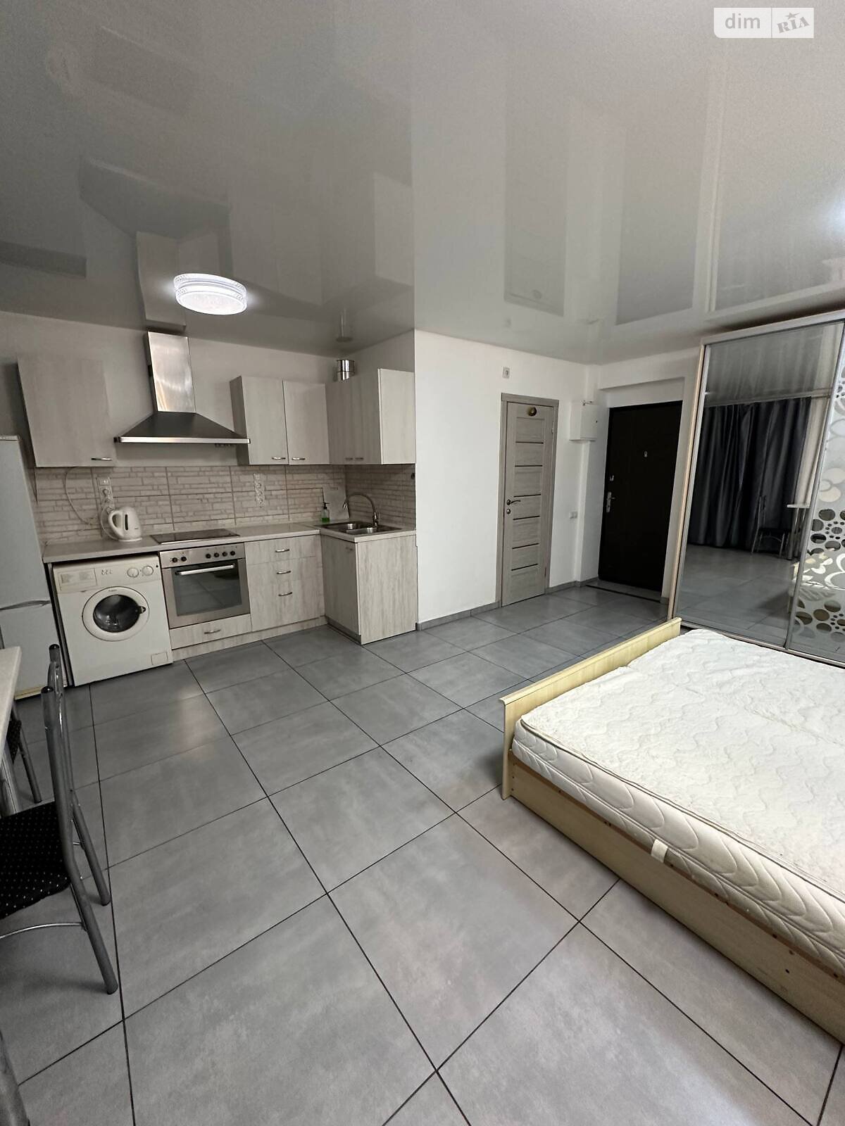 однокомнатная квартира в Днепре, район Подстанция, на просп. Науки 177 в аренду на долгий срок помесячно фото 1 однокомнатная квартира в Днепре, район Подстанция, на просп. Науки 177 в аренду на долгий срок помесячно фото 1