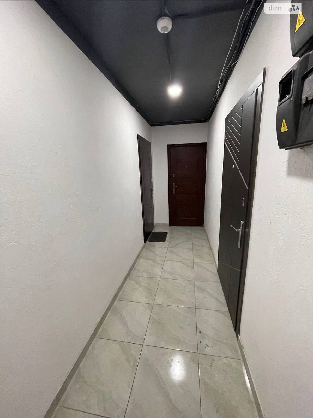 однокомнатная квартира в Днепре, район Подстанция, на просп. Науки 177 в аренду на долгий срок помесячно фото 1 однокомнатная квартира в Днепре, район Подстанция, на просп. Науки 177 в аренду на долгий срок помесячно фото 1