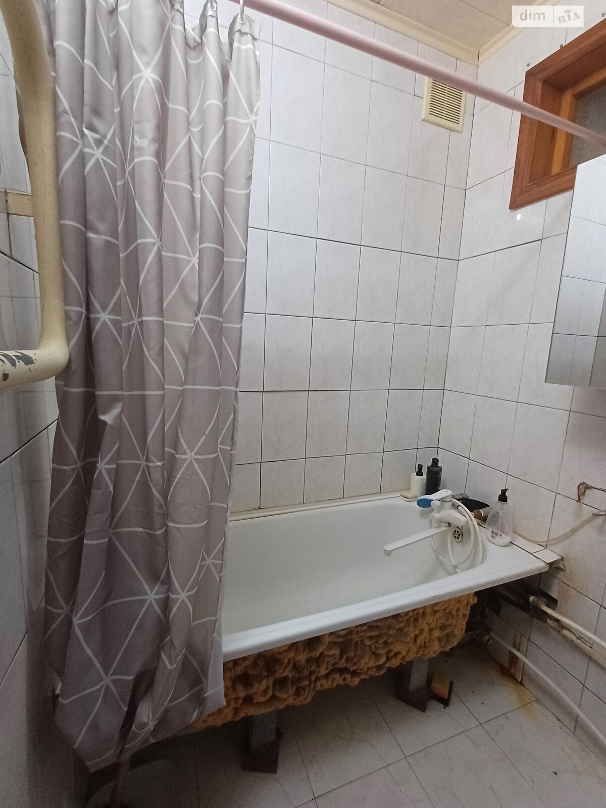 двухкомнатная квартира в Днепре, район Подстанция, на ул. Ольгерда Бочковского 26 в аренду на долгий срок помесячно фото 1