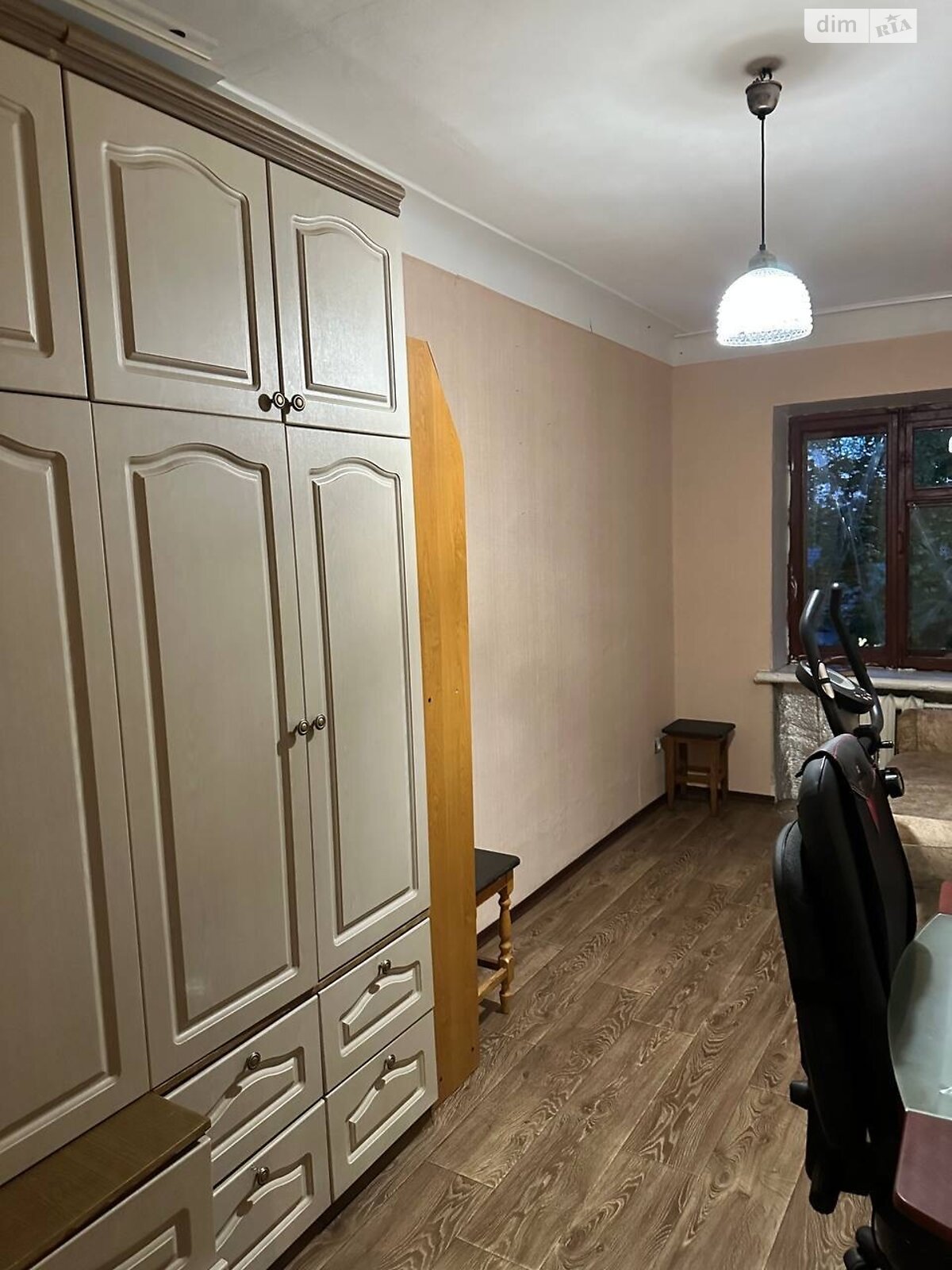 трикімнатна квартира в Дніпрі, район Підстанція, на вул. Піхоти Короля 7, кв. 12 в довготривалу оренду помісячно фото 1 трикімнатна квартира в Дніпрі, район Підстанція, на вул. Піхоти Короля 7, кв. 12 в довготривалу оренду помісячно фото 1