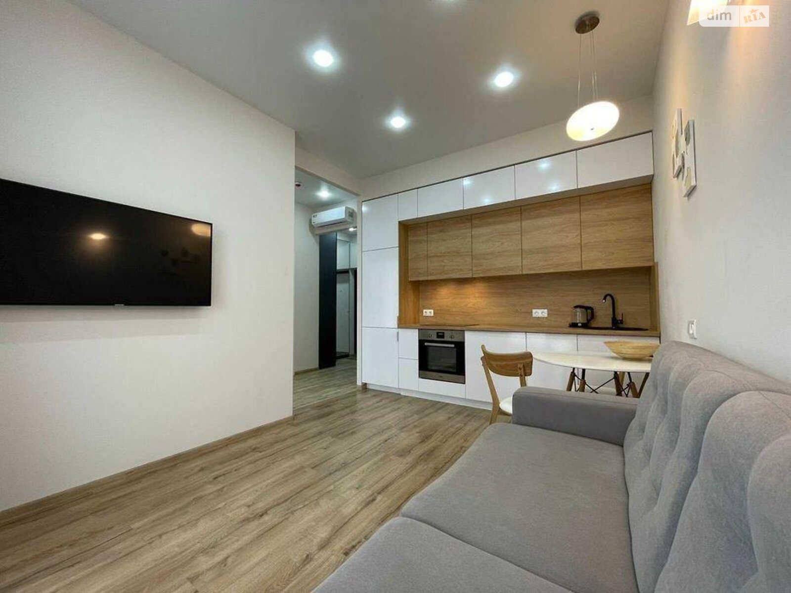 двухкомнатная квартира в Днепре, район Подстанция, на бул. Звездный 1 в аренду на долгий срок помесячно фото 1