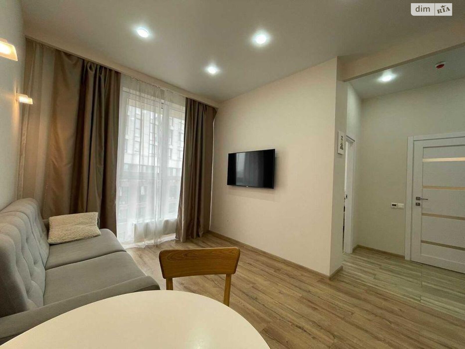 двухкомнатная квартира в Днепре, район Подстанция, на бул. Звездный 1 в аренду на долгий срок помесячно фото 1