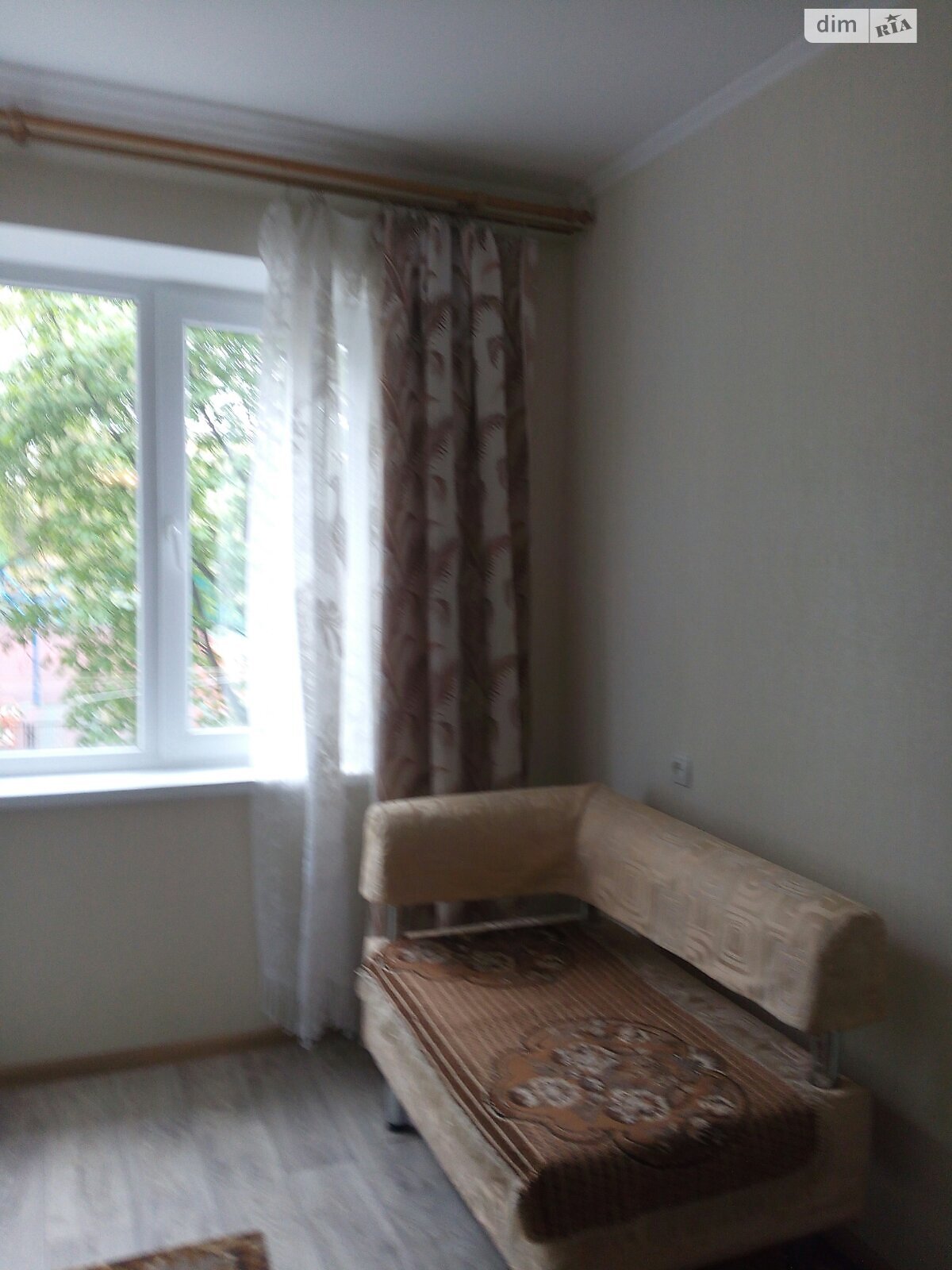 однокімнатна квартира в Дніпрі, район Покровський, на вул. Дія Максима 4 в довготривалу оренду помісячно фото 1