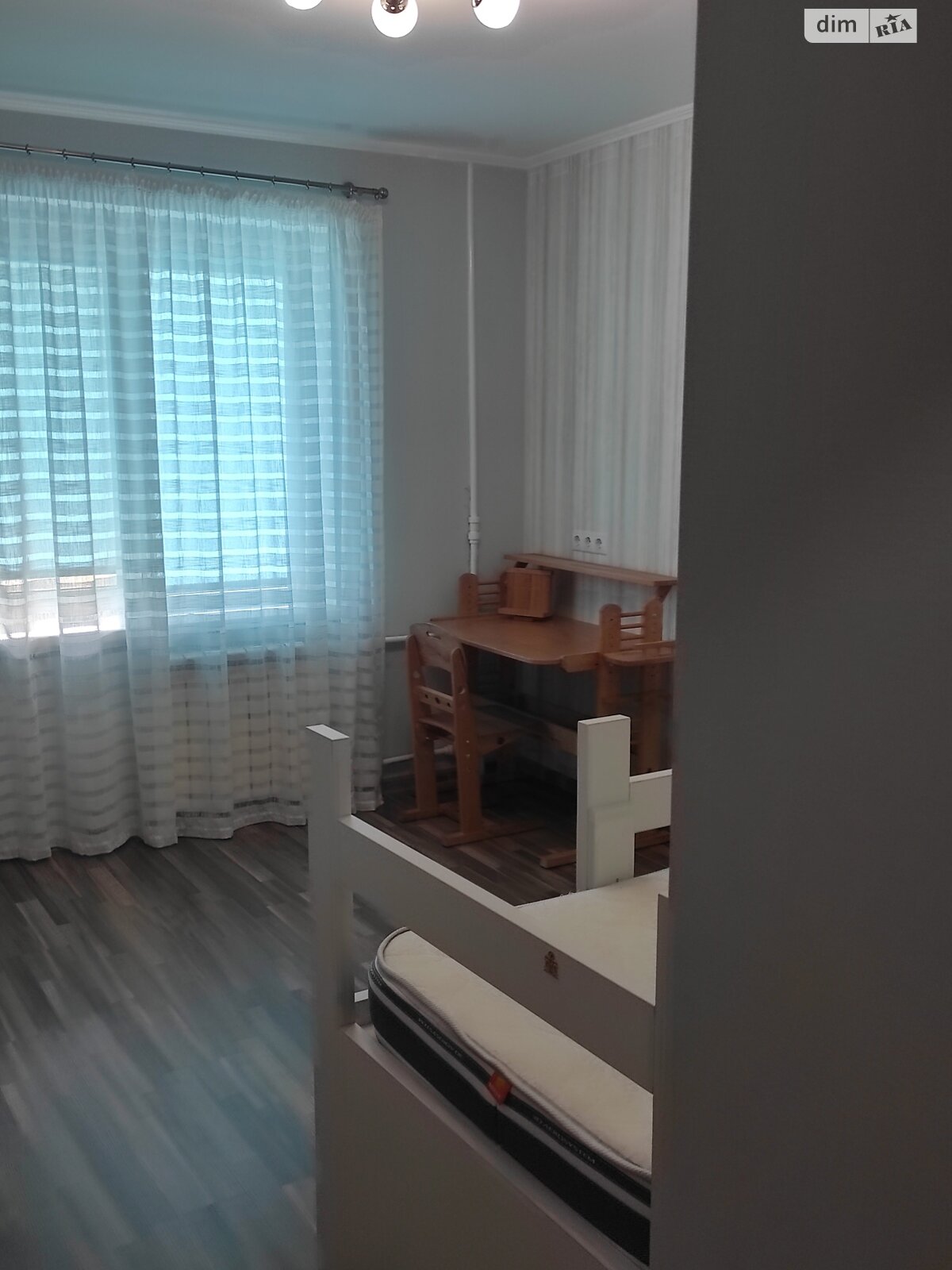 трехкомнатная квартира с мебелью в Днепре, район Покровский, на ул. Кондратюка Юрия 16, кв. 16 в аренду на долгий срок помесячно фото 1 трехкомнатная квартира с мебелью в Днепре, район Покровский, на ул. Кондратюка Юрия 16, кв. 16 в аренду на долгий срок помесячно фото 1