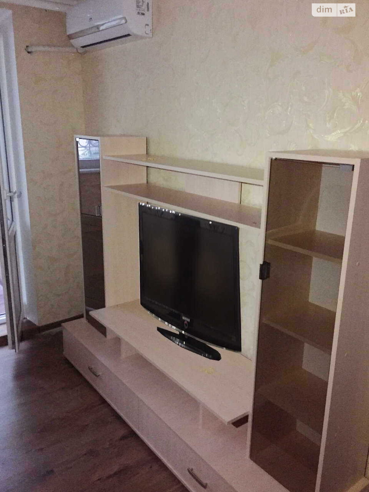 двухкомнатная квартира в Днепре, район Покровский, на мас. Покровский 5А в аренду на долгий срок помесячно фото 1 двухкомнатная квартира в Днепре, район Покровский, на мас. Покровский 5А в аренду на долгий срок помесячно фото 1