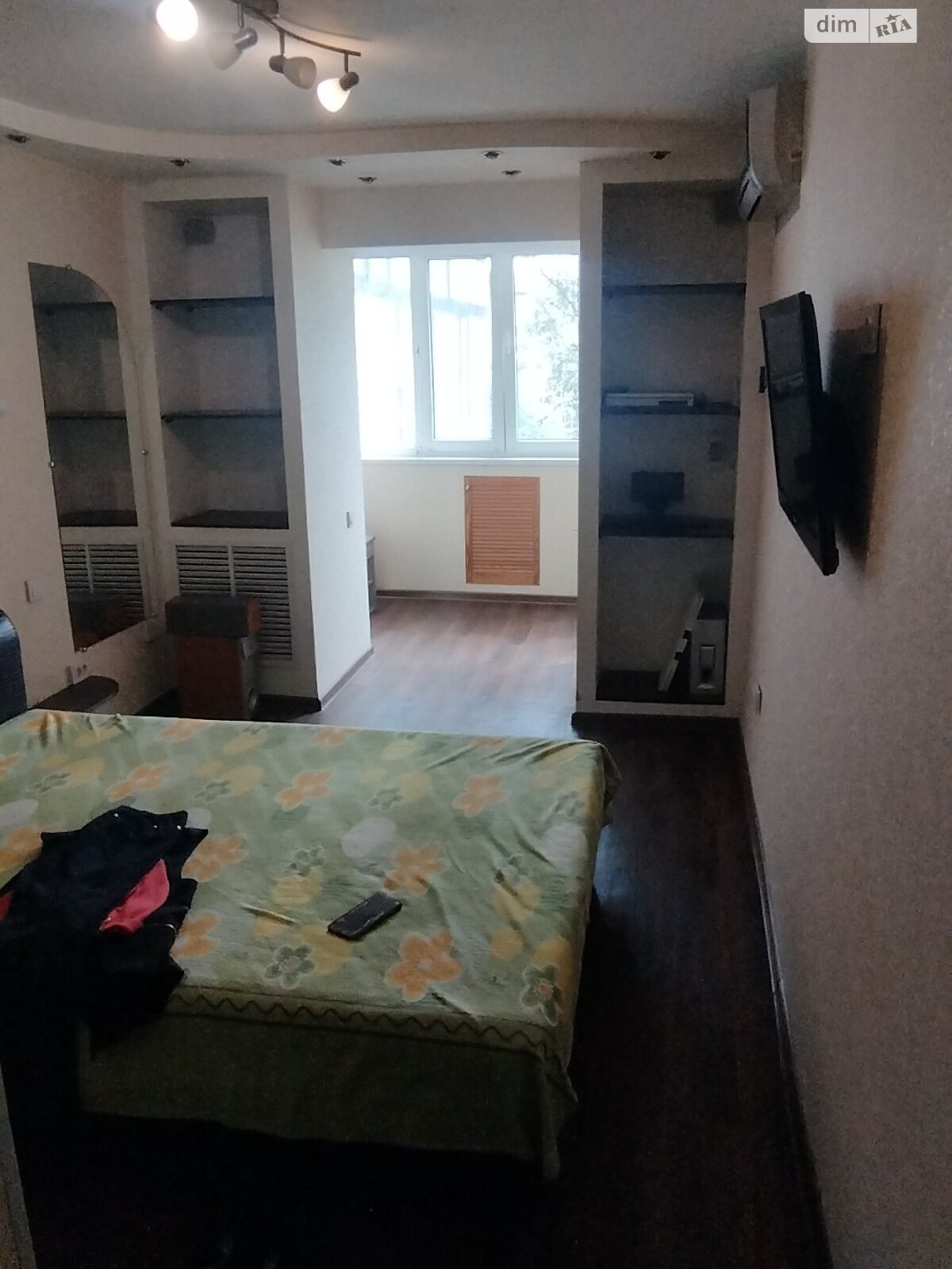 трикімнатна квартира в Дніпрі, район Придніпровський, на вул. Івана Багряного в довготривалу оренду помісячно фото 1 трикімнатна квартира в Дніпрі, район Придніпровський, на вул. Івана Багряного в довготривалу оренду помісячно фото 1
