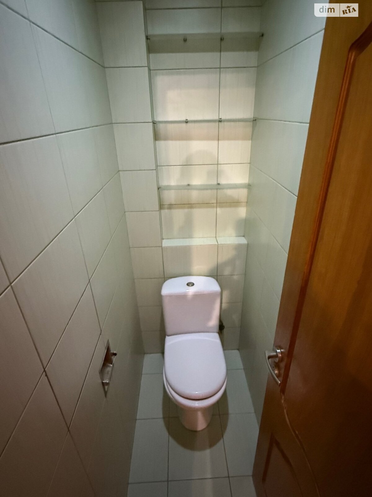 трикімнатна квартира в Дніпрі, район Придніпровський, на вул. Івана Багряного 13 в довготривалу оренду помісячно фото 1 трикімнатна квартира в Дніпрі, район Придніпровський, на вул. Івана Багряного 13 в довготривалу оренду помісячно фото 1