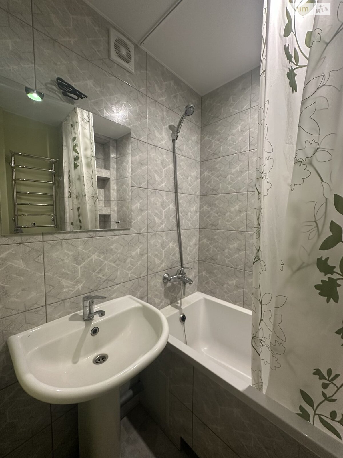 двухкомнатная квартира в Днепре, район Приднепровский, на ул. Немировича-Данченко в аренду на долгий срок помесячно фото 1