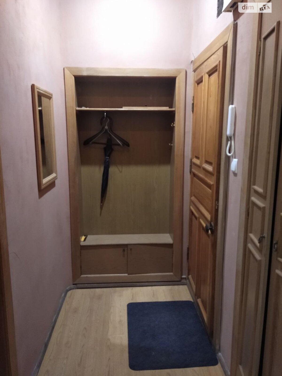 чотирикімнатна квартира в Дніпрі, район Привокзальний, на вул. Привокзальна 4 в довготривалу оренду помісячно фото 1 чотирикімнатна квартира в Дніпрі, район Привокзальний, на вул. Привокзальна 4 в довготривалу оренду помісячно фото 1