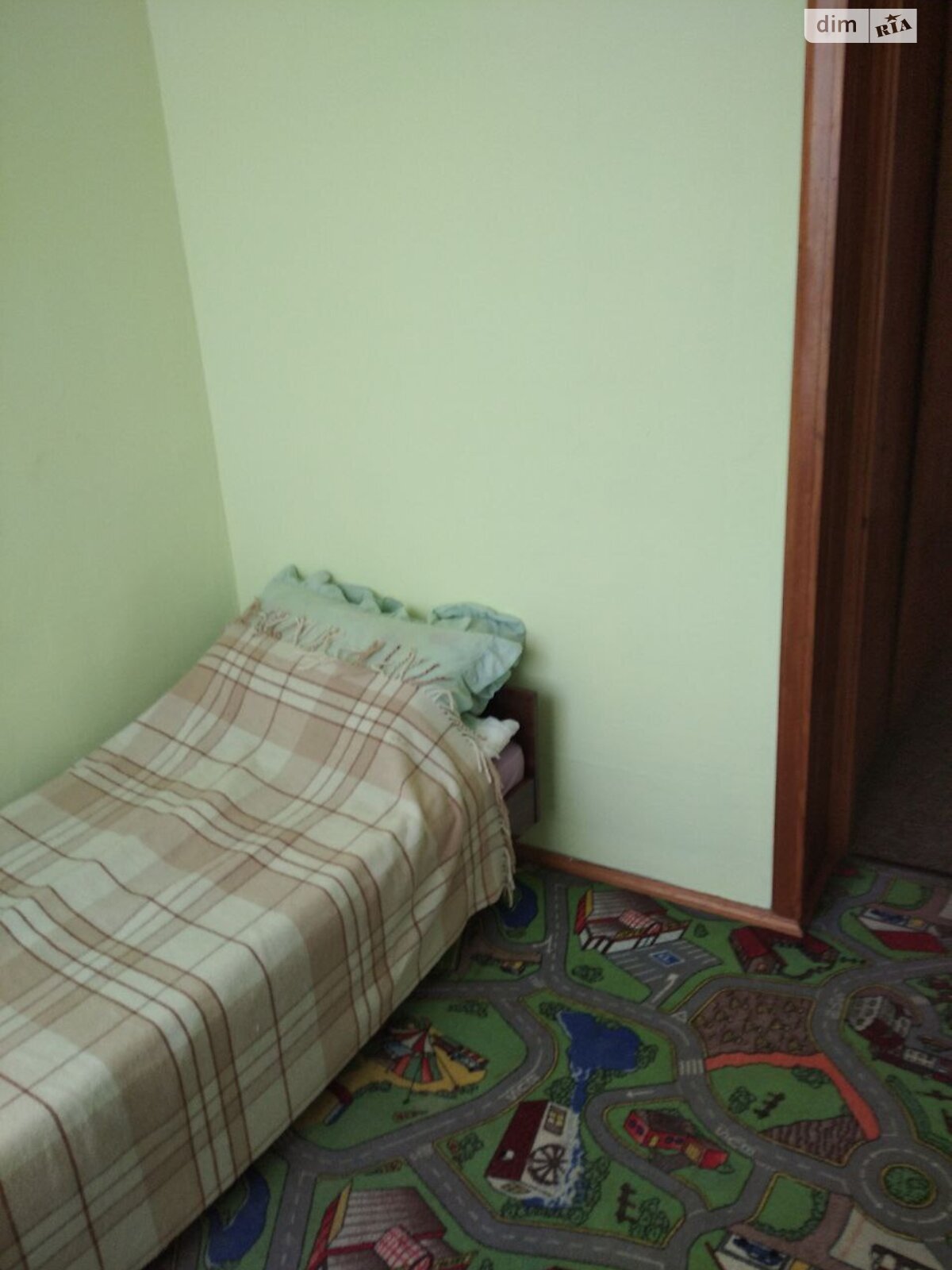 чотирикімнатна квартира в Дніпрі, район Привокзальний, на вул. Привокзальна 4 в довготривалу оренду помісячно фото 1 чотирикімнатна квартира в Дніпрі, район Привокзальний, на вул. Привокзальна 4 в довготривалу оренду помісячно фото 1