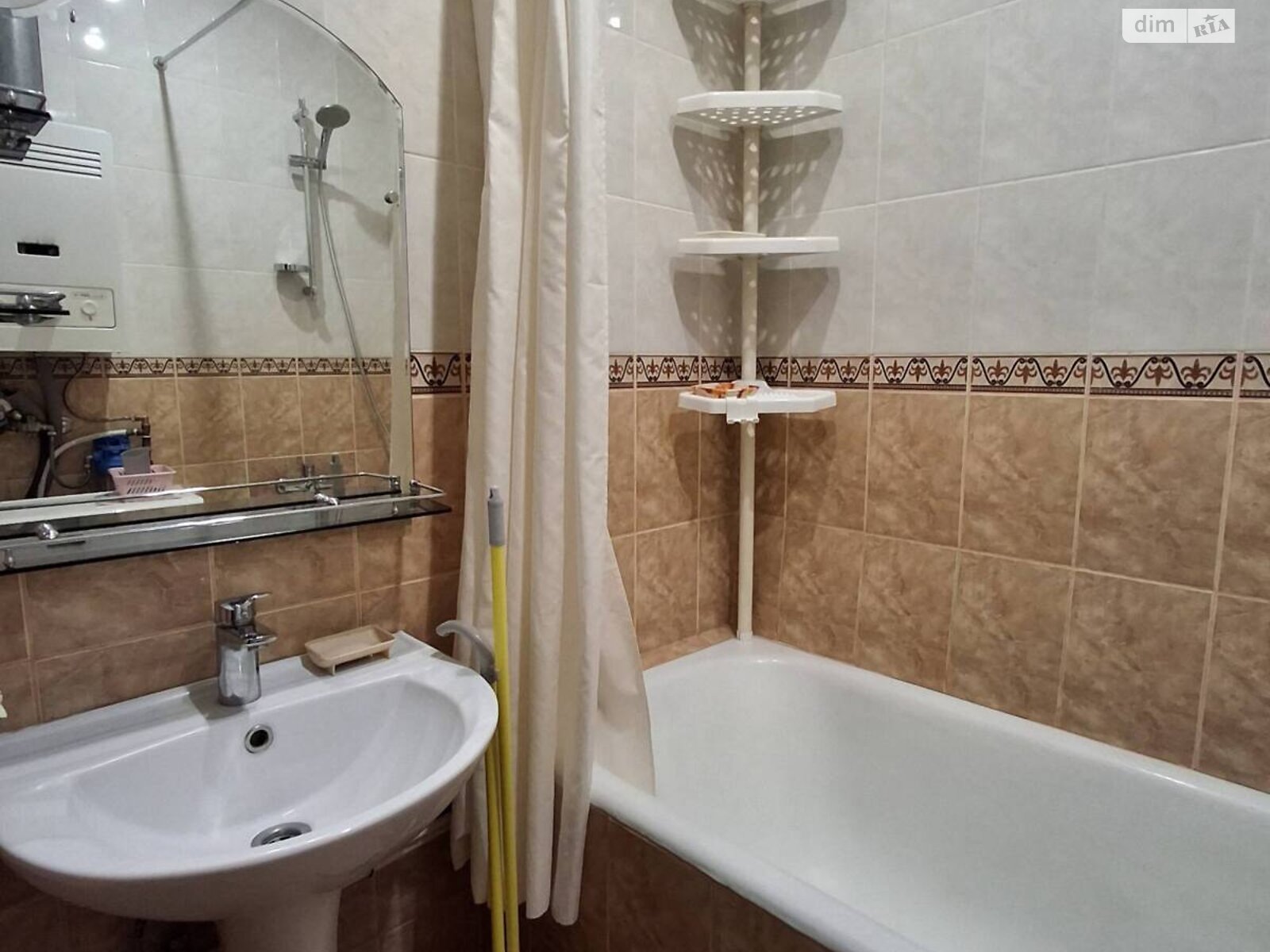 двухкомнатная квартира в Днепре, район Привокзальный, на просп. Яворницкого Дмитрия в аренду на долгий срок помесячно фото 1 двухкомнатная квартира в Днепре, район Привокзальный, на просп. Яворницкого Дмитрия в аренду на долгий срок помесячно фото 1