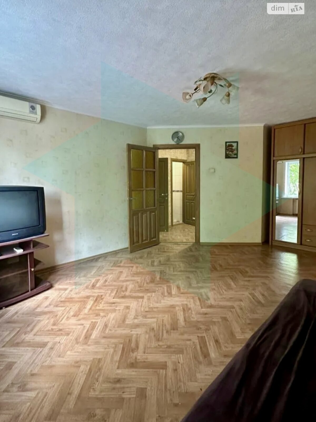 однокімнатна квартира в Дніпрі, район Проспект Поля, на просп. Поля Олександра 22 в довготривалу оренду помісячно фото 1