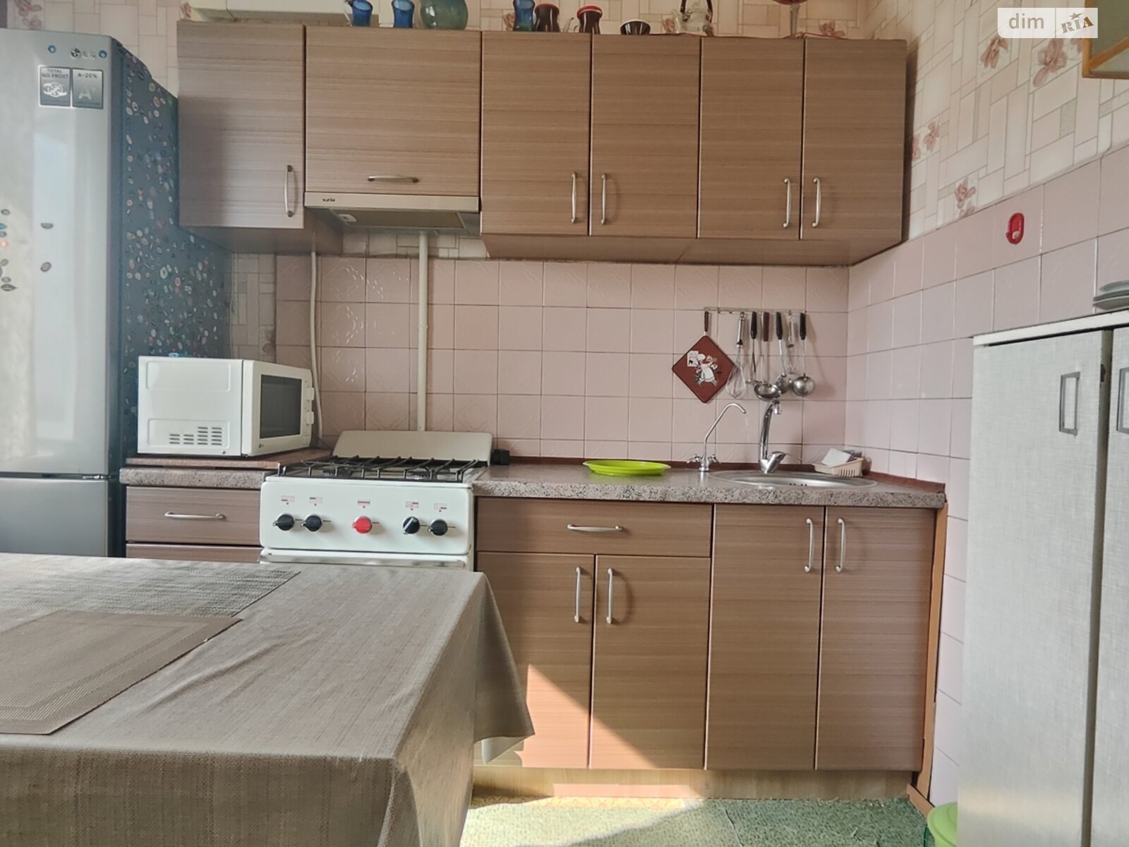 однокімнатна квартира в Дніпрі, район Проспект Поля, на просп. Поля Олександра 59 в довготривалу оренду помісячно фото 1 однокімнатна квартира в Дніпрі, район Проспект Поля, на просп. Поля Олександра 59 в довготривалу оренду помісячно фото 1