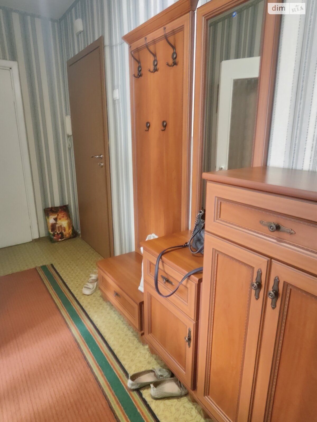 однокімнатна квартира в Дніпрі, район Проспект Поля, на просп. Поля Олександра 59 в довготривалу оренду помісячно фото 1 однокімнатна квартира в Дніпрі, район Проспект Поля, на просп. Поля Олександра 59 в довготривалу оренду помісячно фото 1