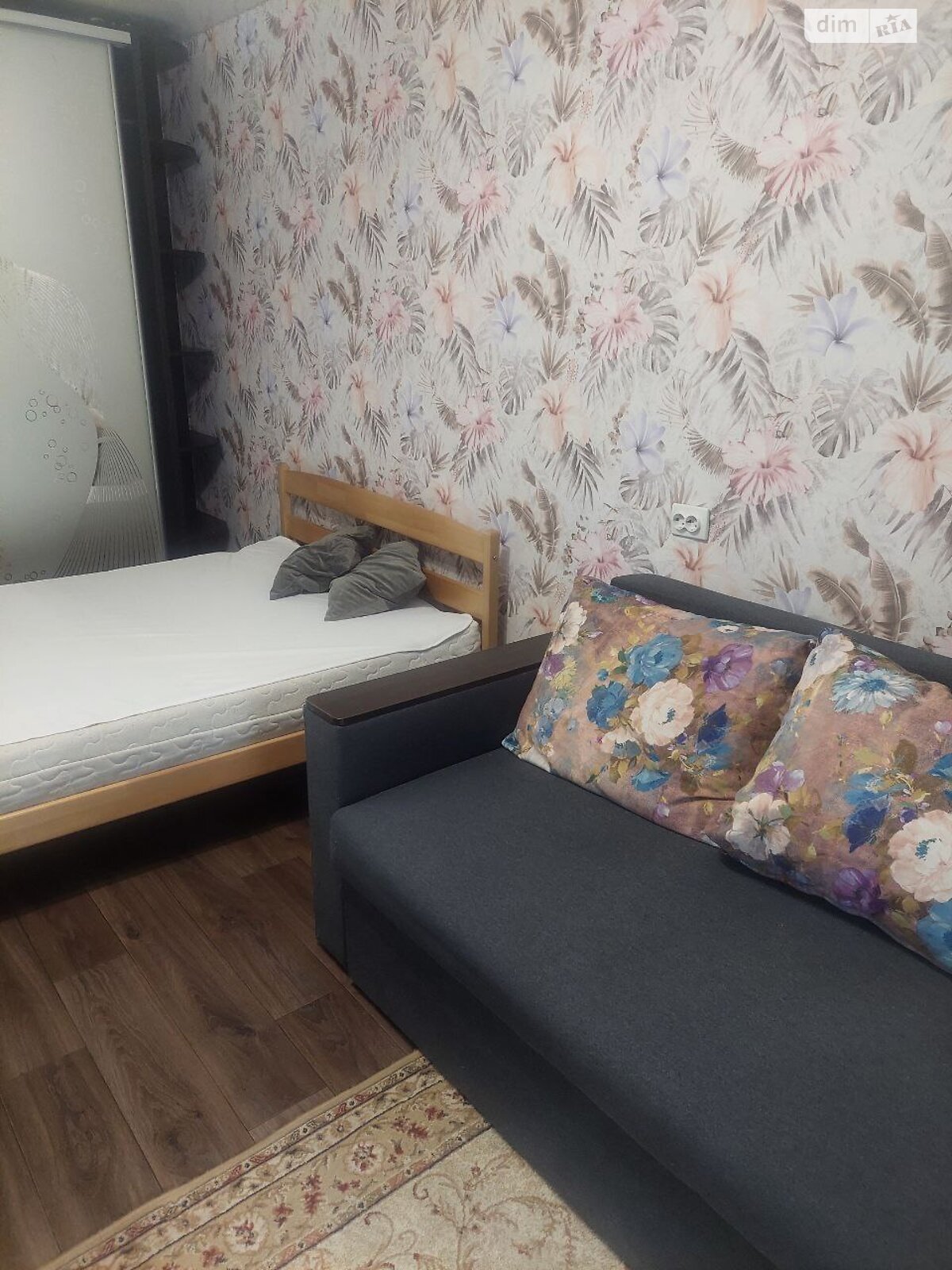 однокомнатная квартира в Днепре, район Проспект Поля, на просп. Поля Александра 107А в аренду на долгий срок помесячно фото 1 однокомнатная квартира в Днепре, район Проспект Поля, на просп. Поля Александра 107А в аренду на долгий срок помесячно фото 1
