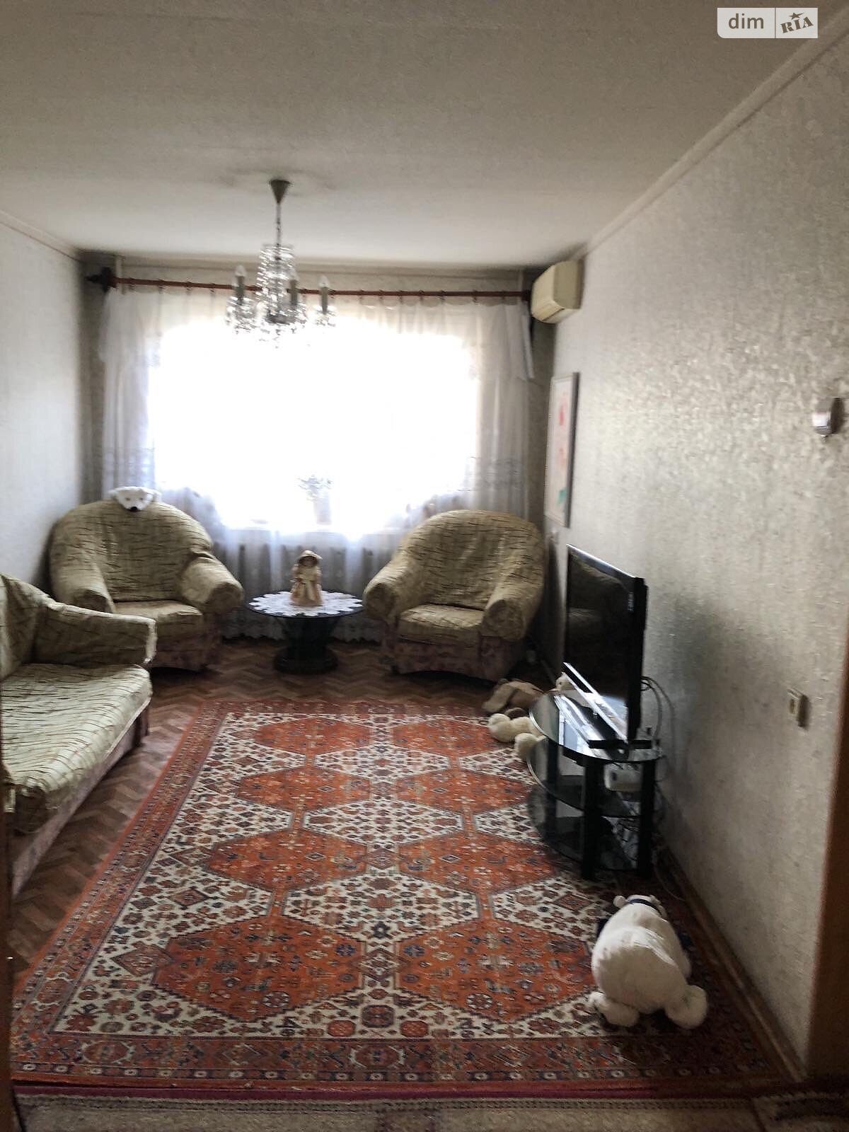 трехкомнатная квартира в Днепре, район Проспект Поля, на просп. Поля Александра в аренду на долгий срок помесячно фото 1