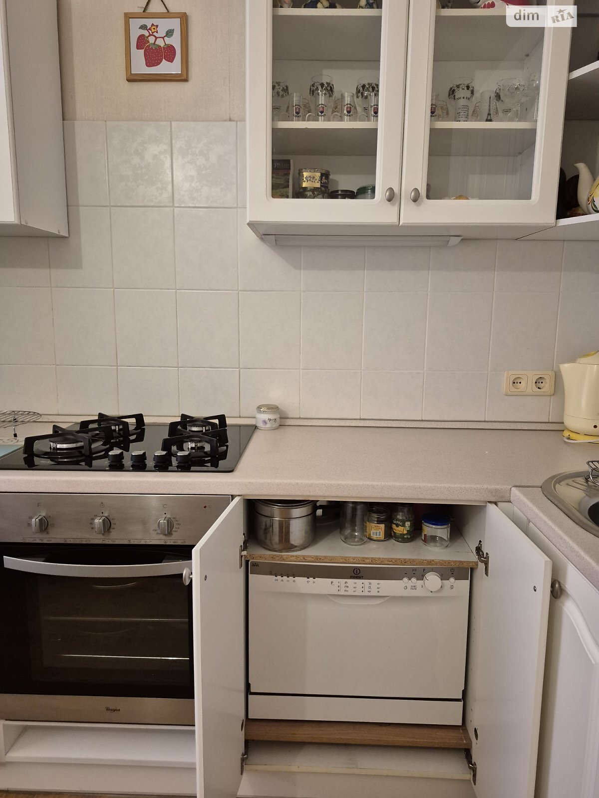 двокімнатна квартира в Дніпрі, район Проспект Поля, на вул. Шнеєрсона Менахем-Мендл в довготривалу оренду помісячно фото 1 двокімнатна квартира в Дніпрі, район Проспект Поля, на вул. Шнеєрсона Менахем-Мендл в довготривалу оренду помісячно фото 1